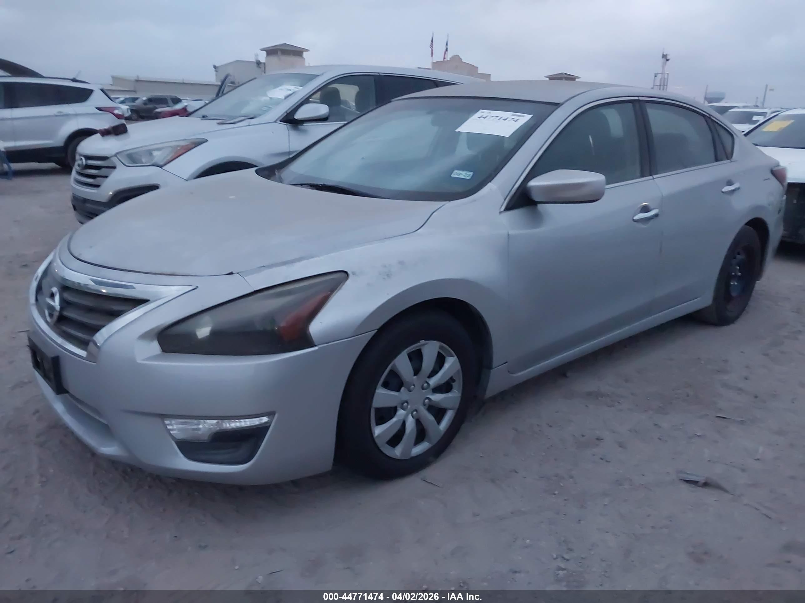 NISSAN ALTIMA image 2