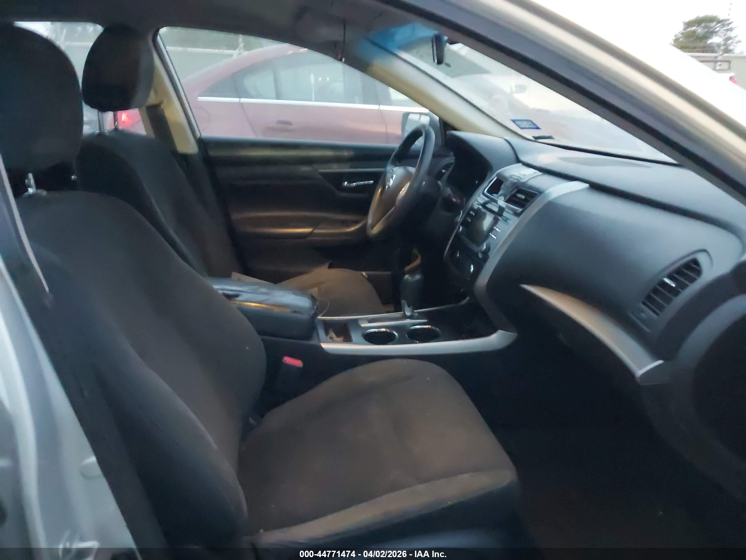 NISSAN ALTIMA image 5