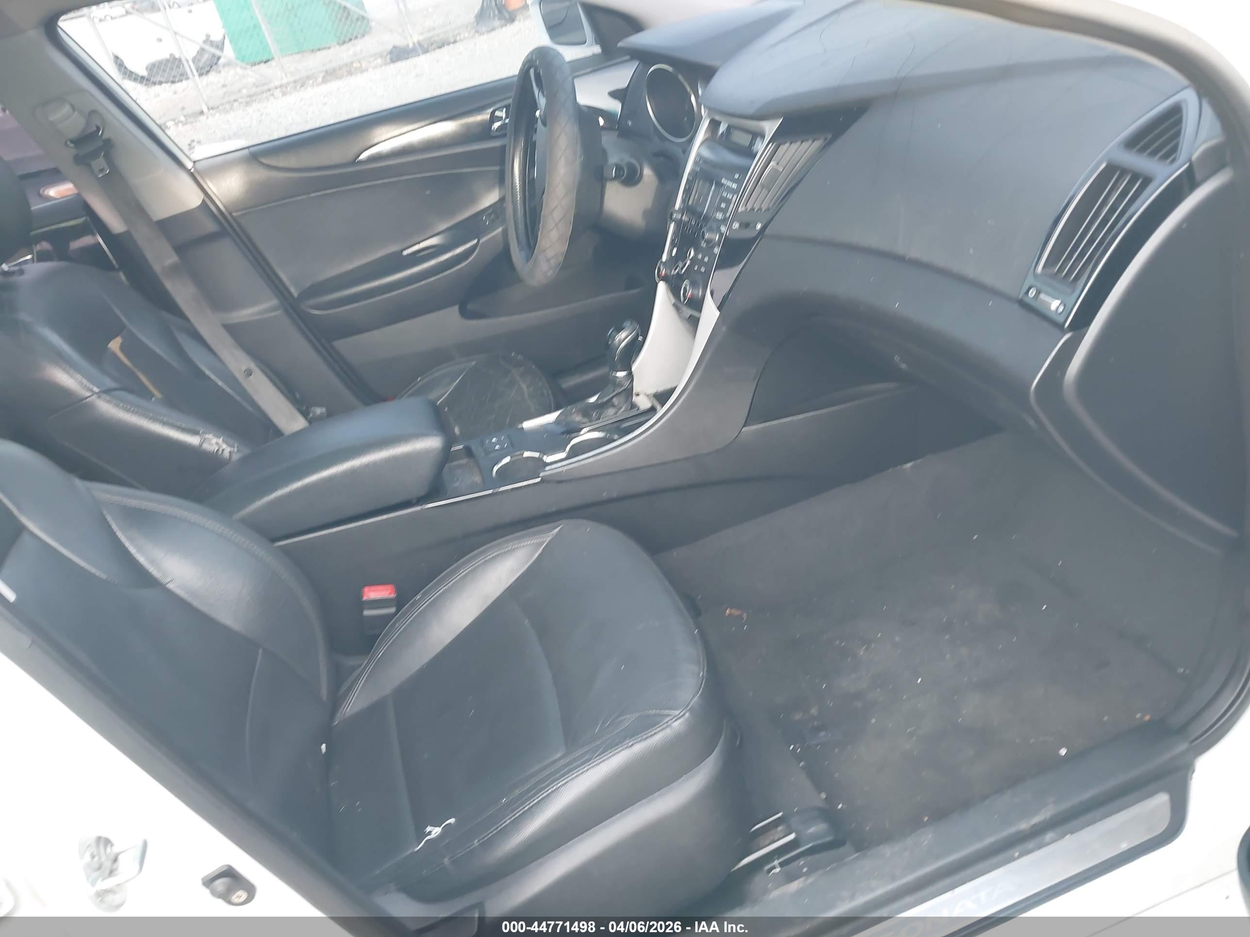 HYUNDAI SONATA image 5