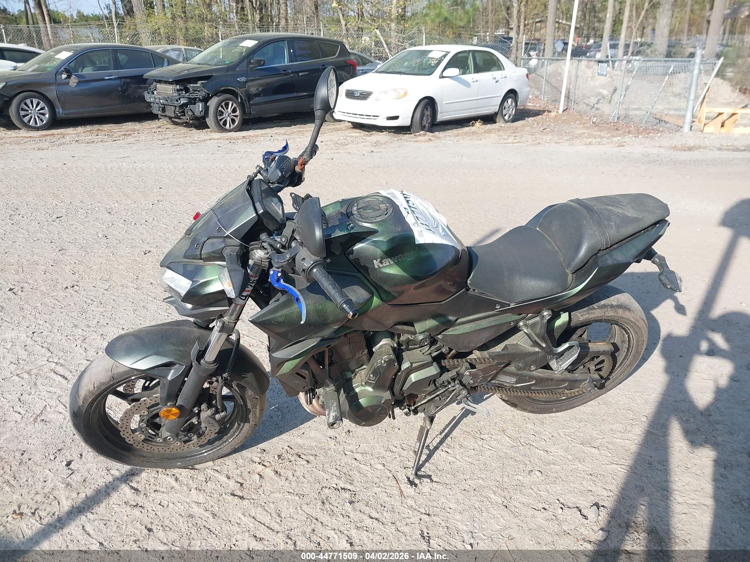 KAWASAKI ER650 image 2