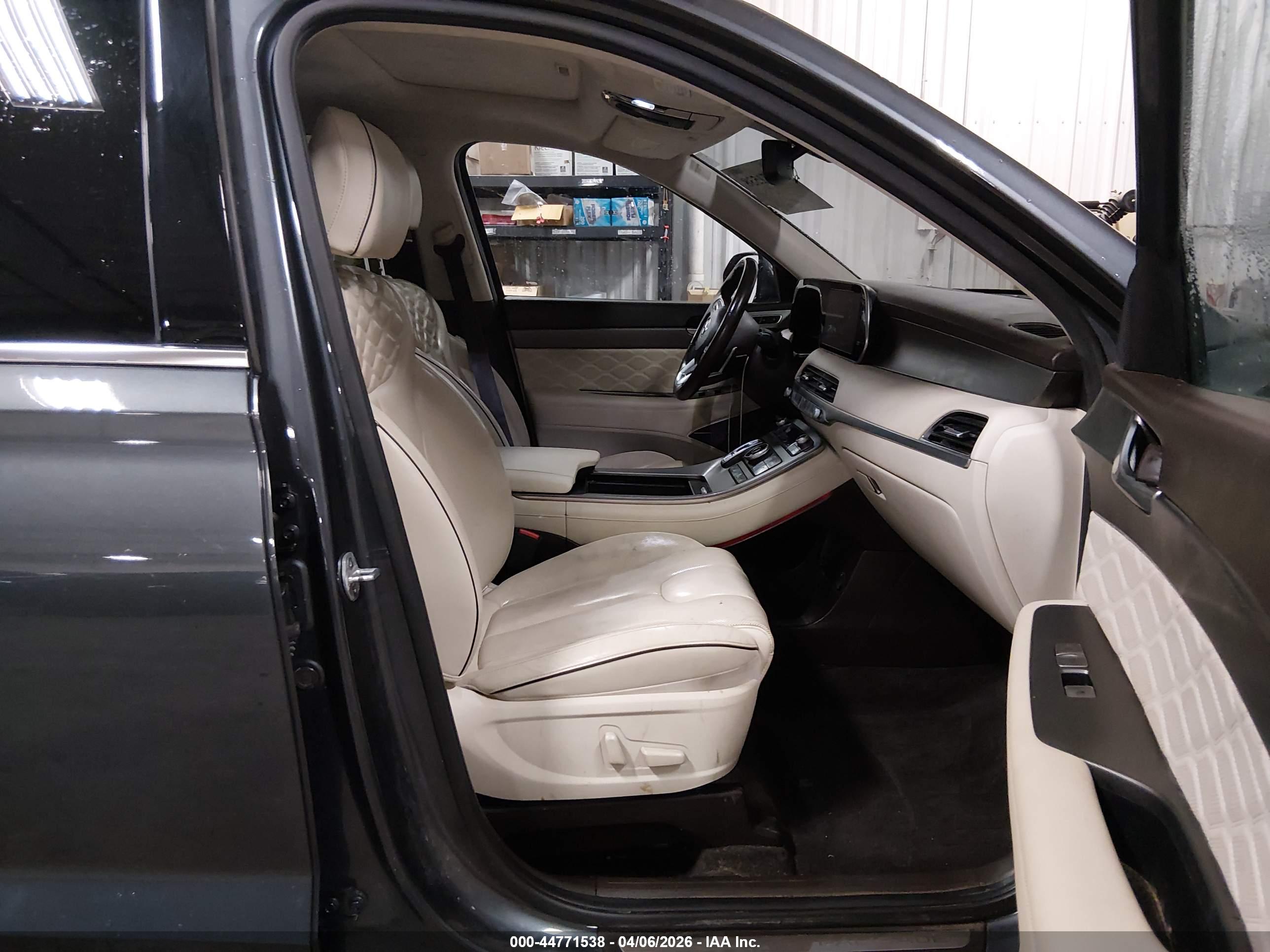 HYUNDAI PALISADE image 5