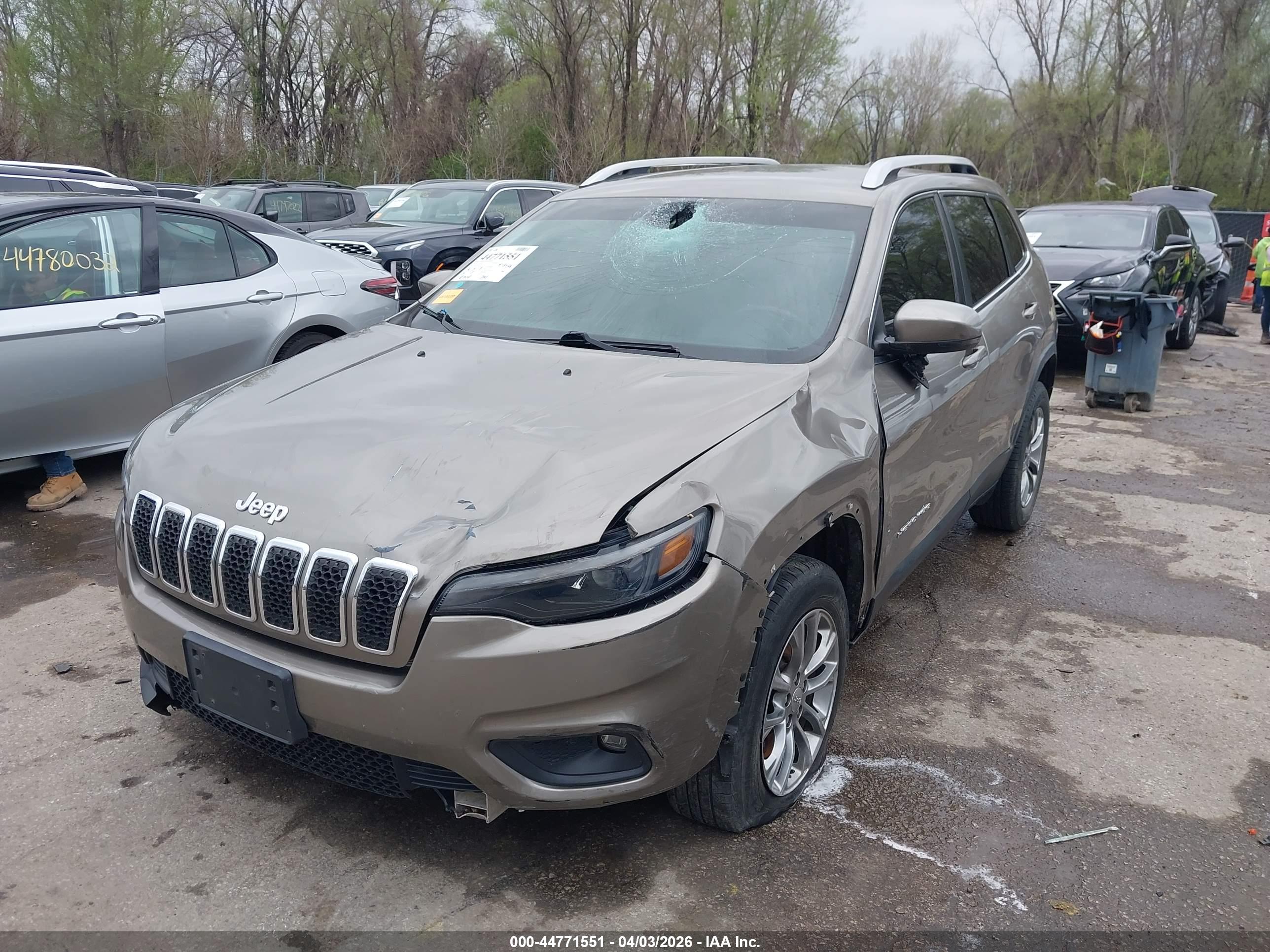 JEEP CHEROKEE image 6