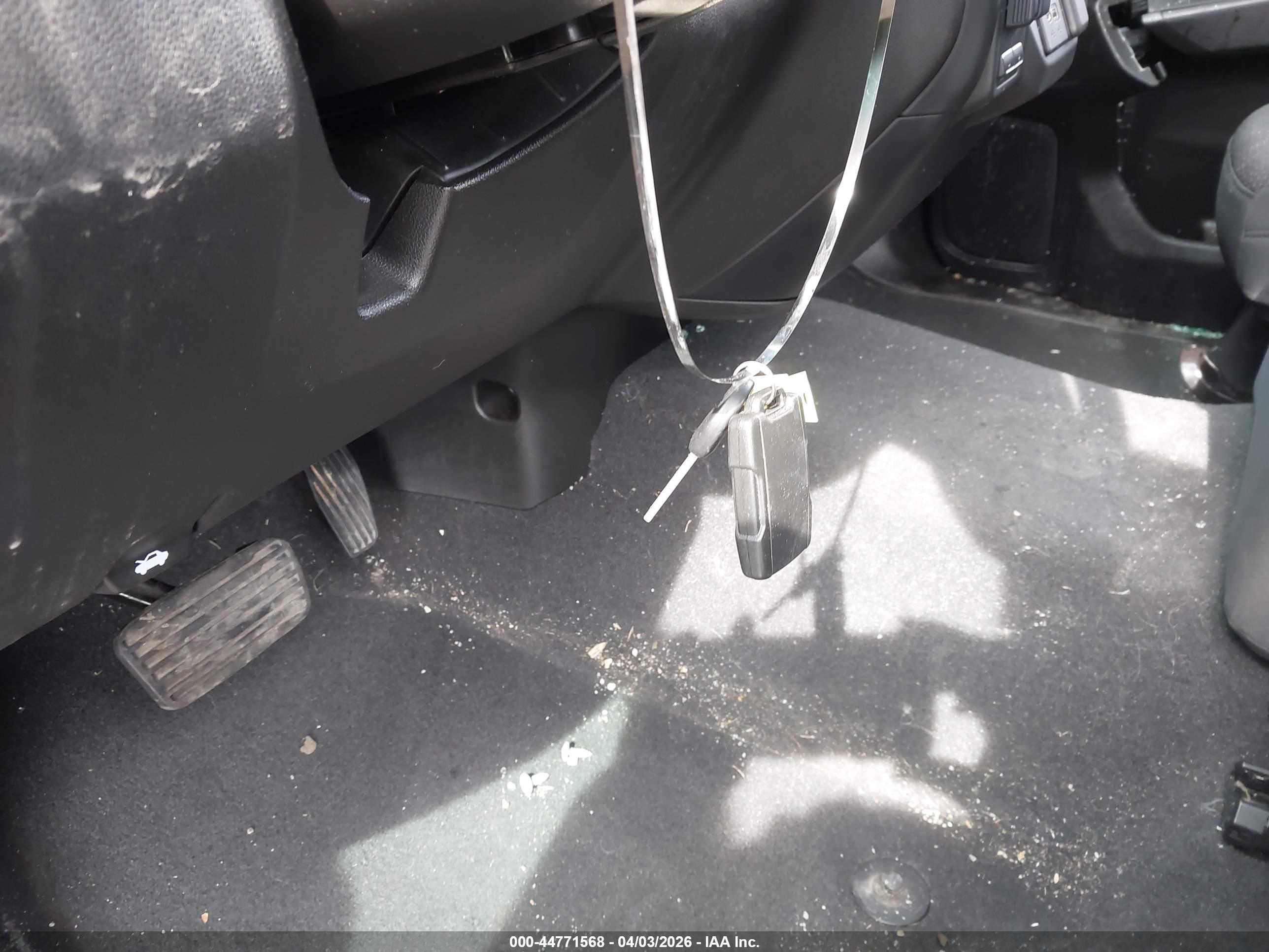CHEVROLET SILVERADO image 11