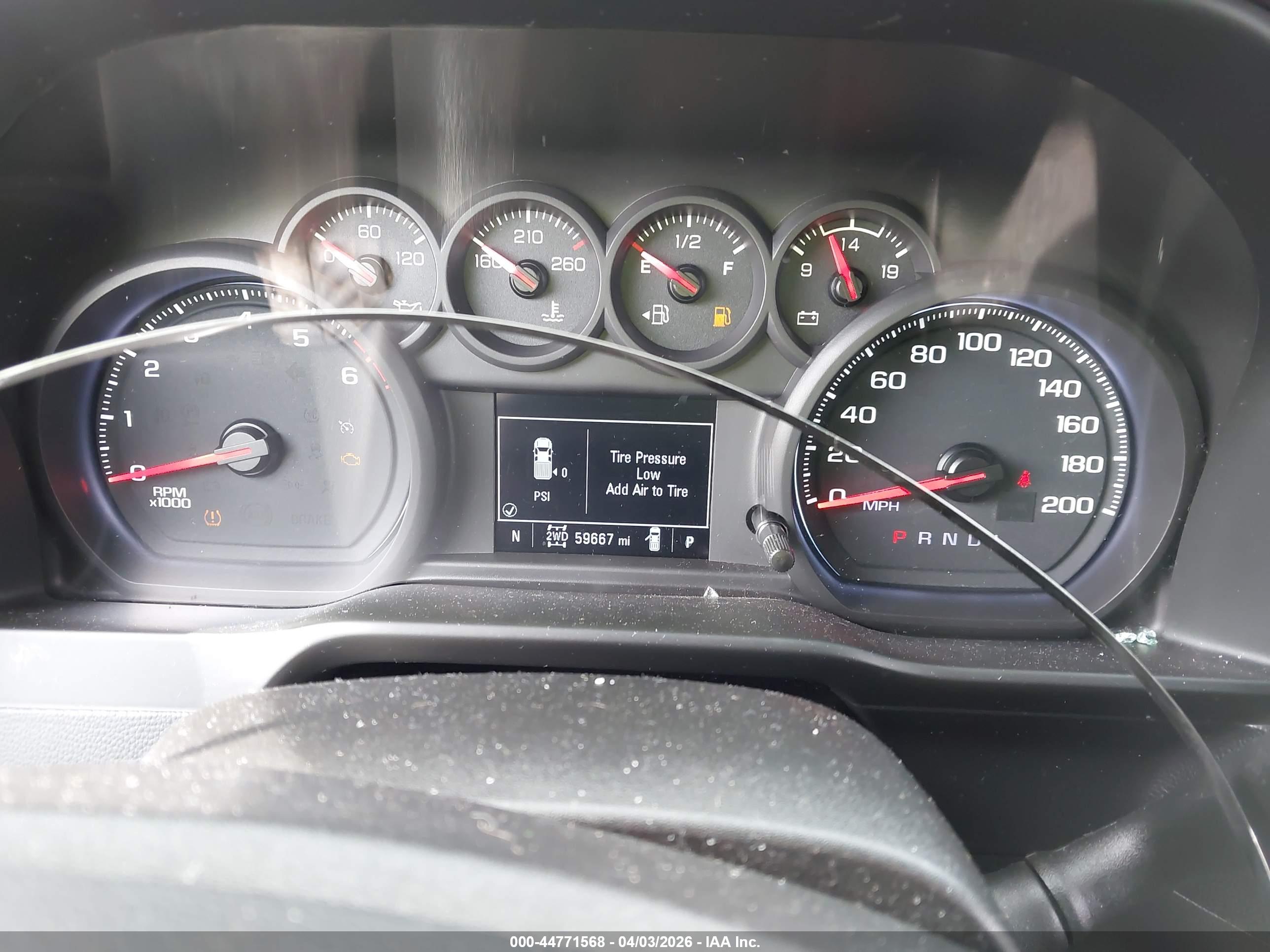 CHEVROLET SILVERADO image 7
