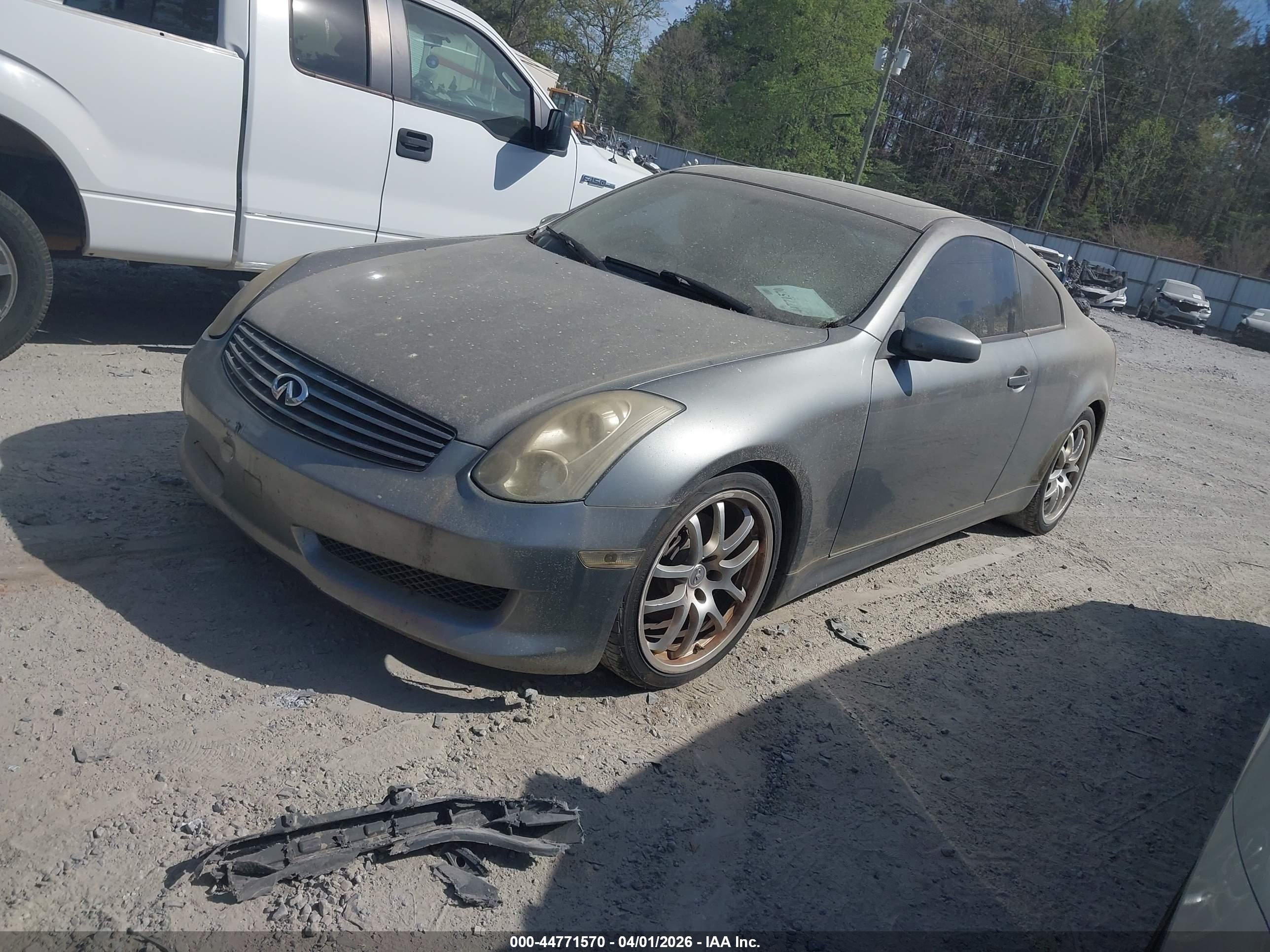 INFINITI G35 image 2