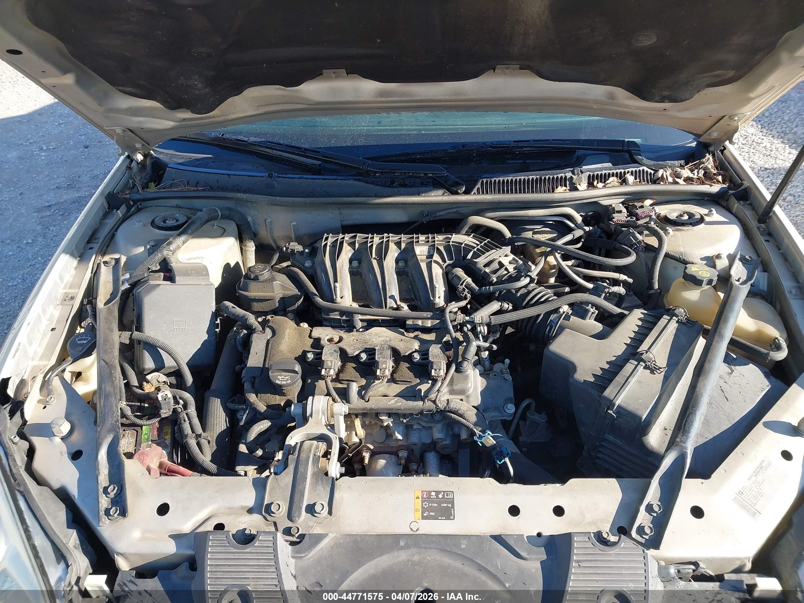 CHEVROLET IMPALA image 10