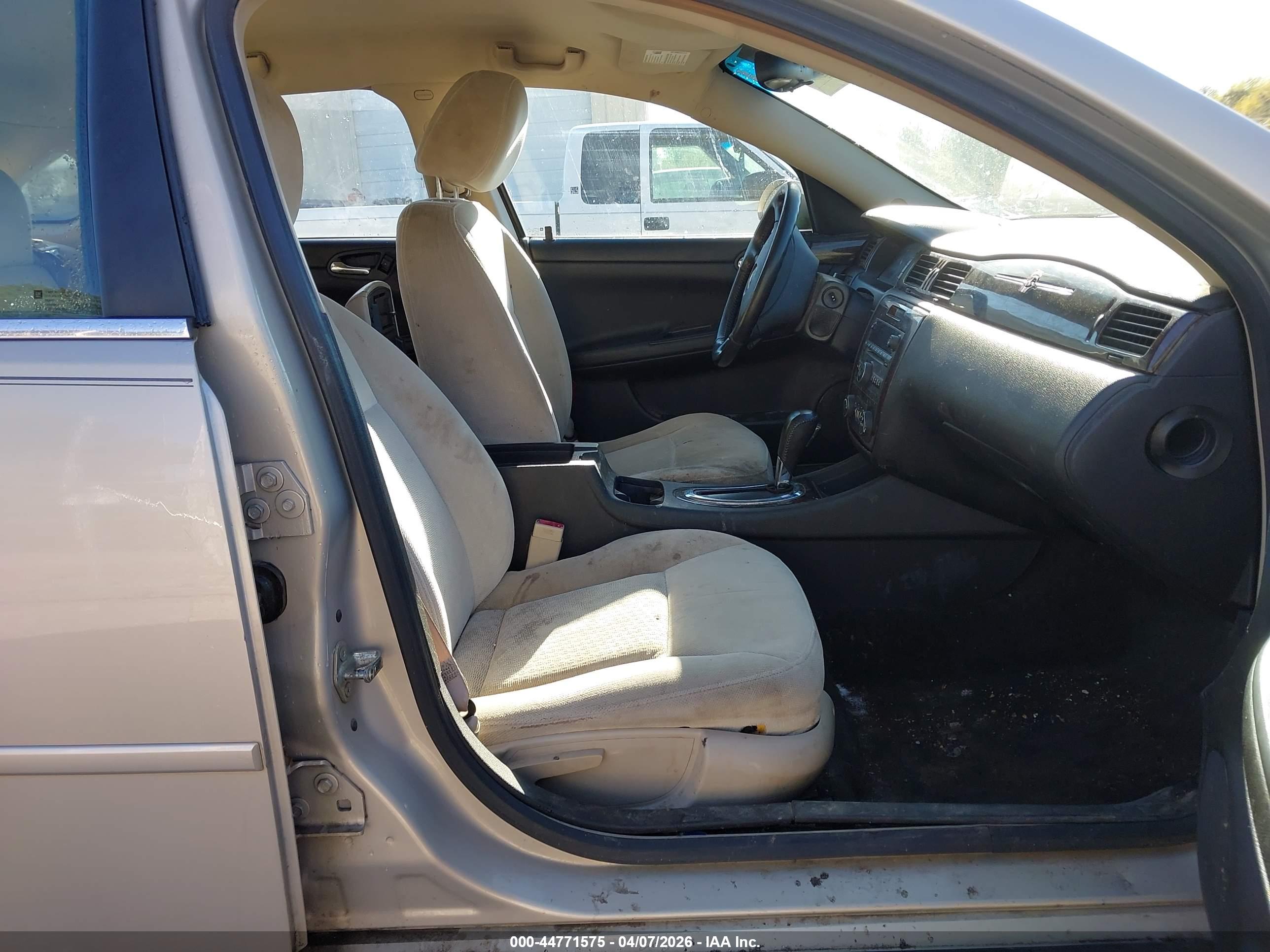 CHEVROLET IMPALA image 5