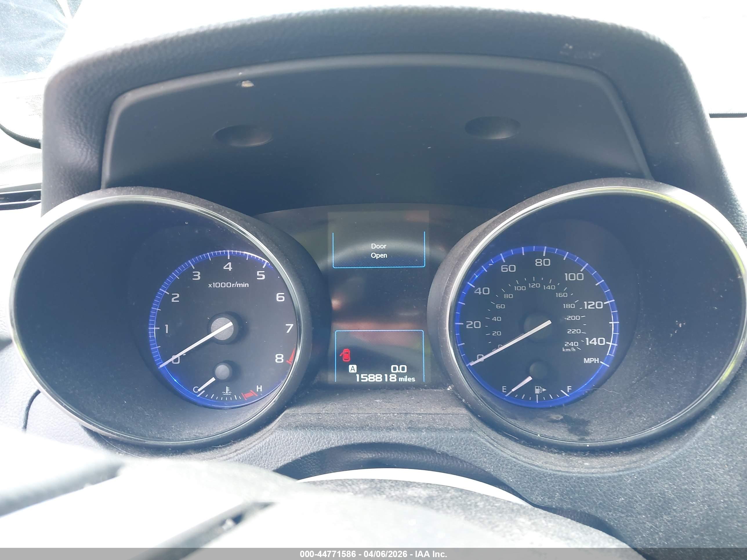 SUBARU OUTBACK image 7