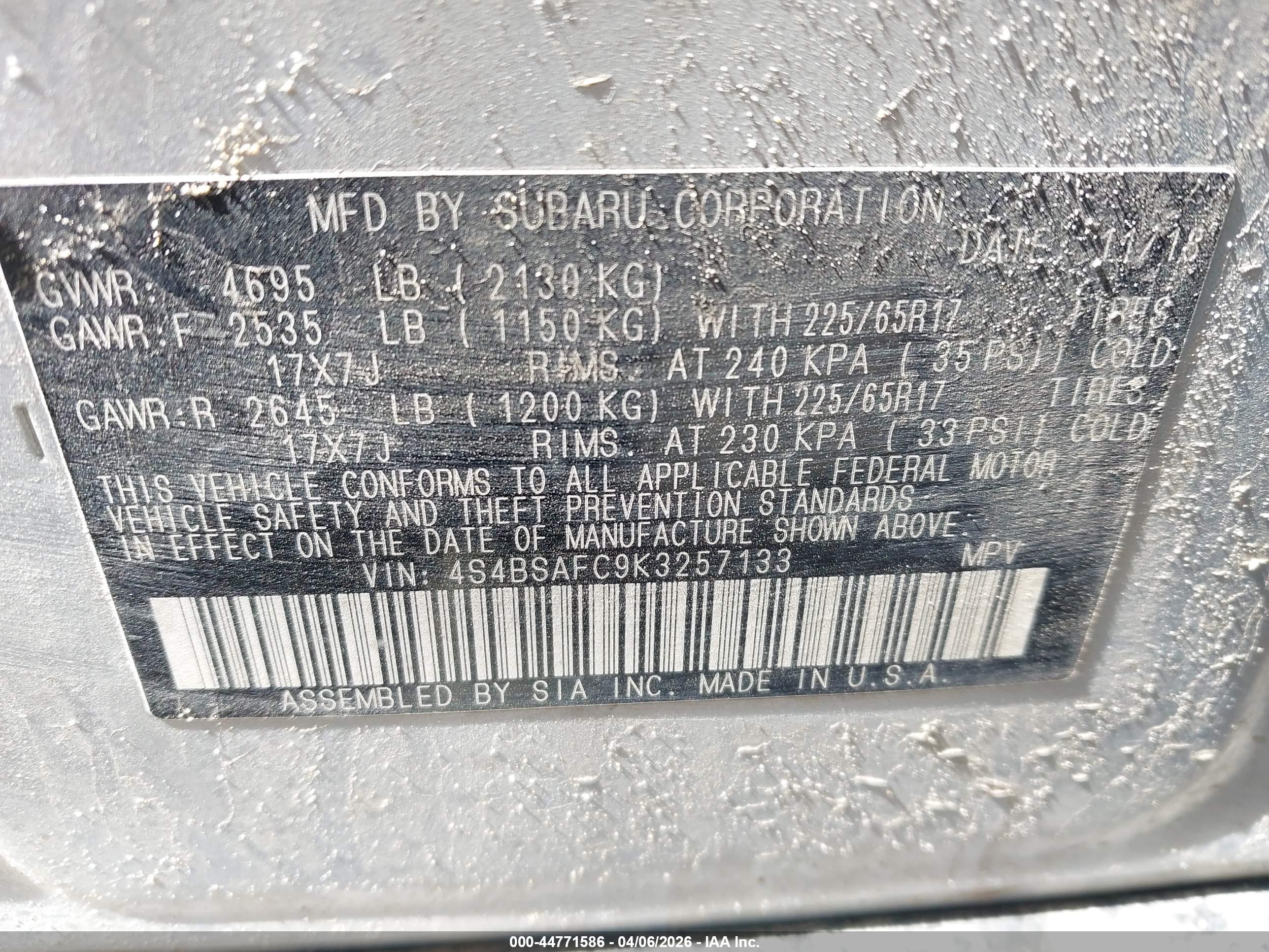 SUBARU OUTBACK image 9