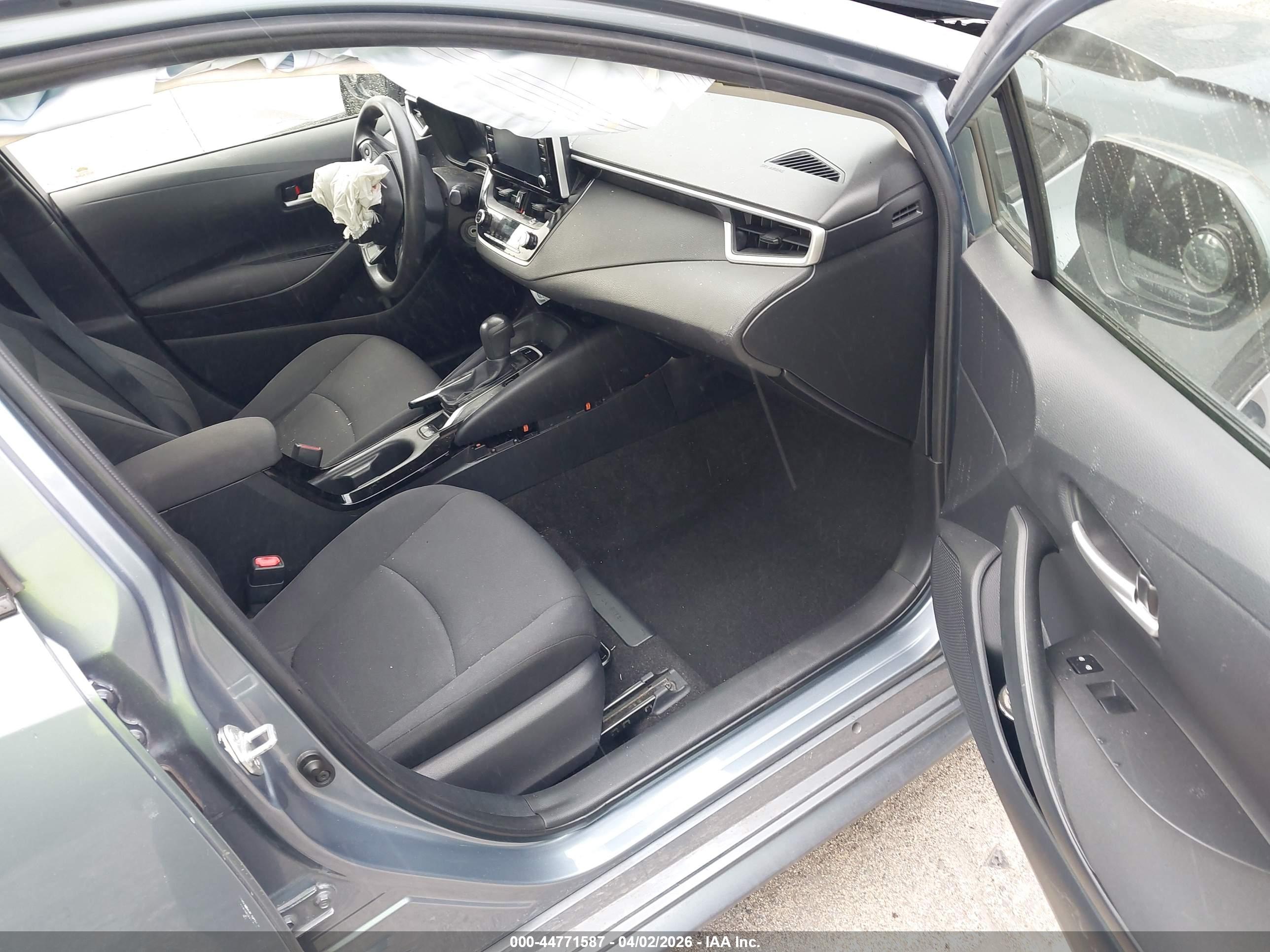 TOYOTA COROLLA image 5