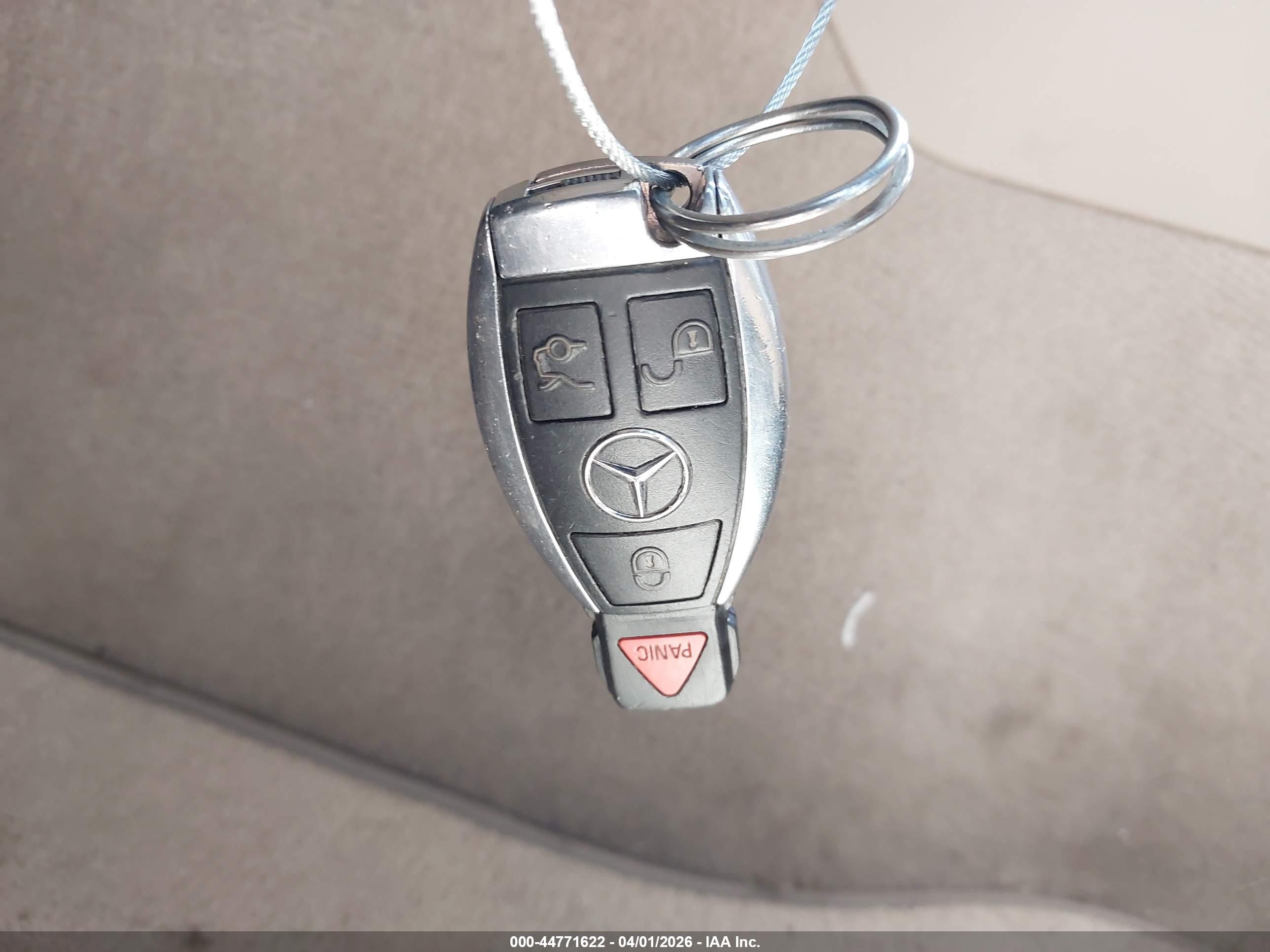 MERCEDES-BENZ C image 11