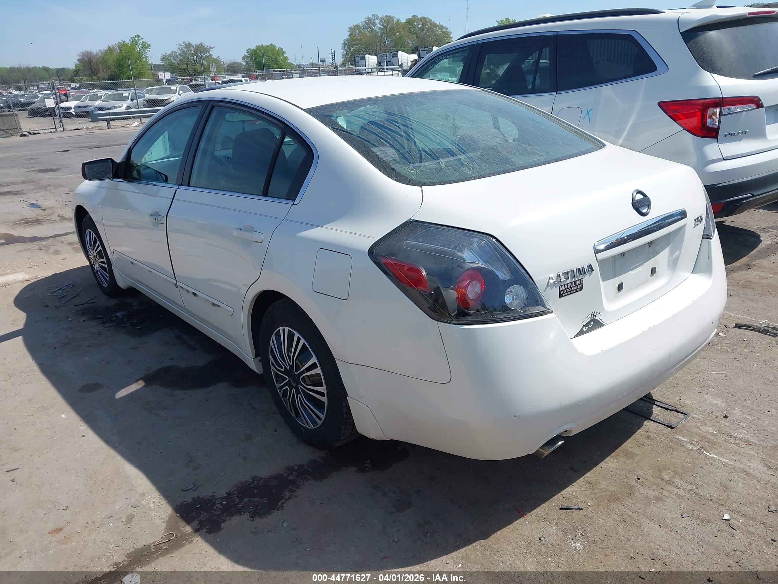 NISSAN ALTIMA image 3