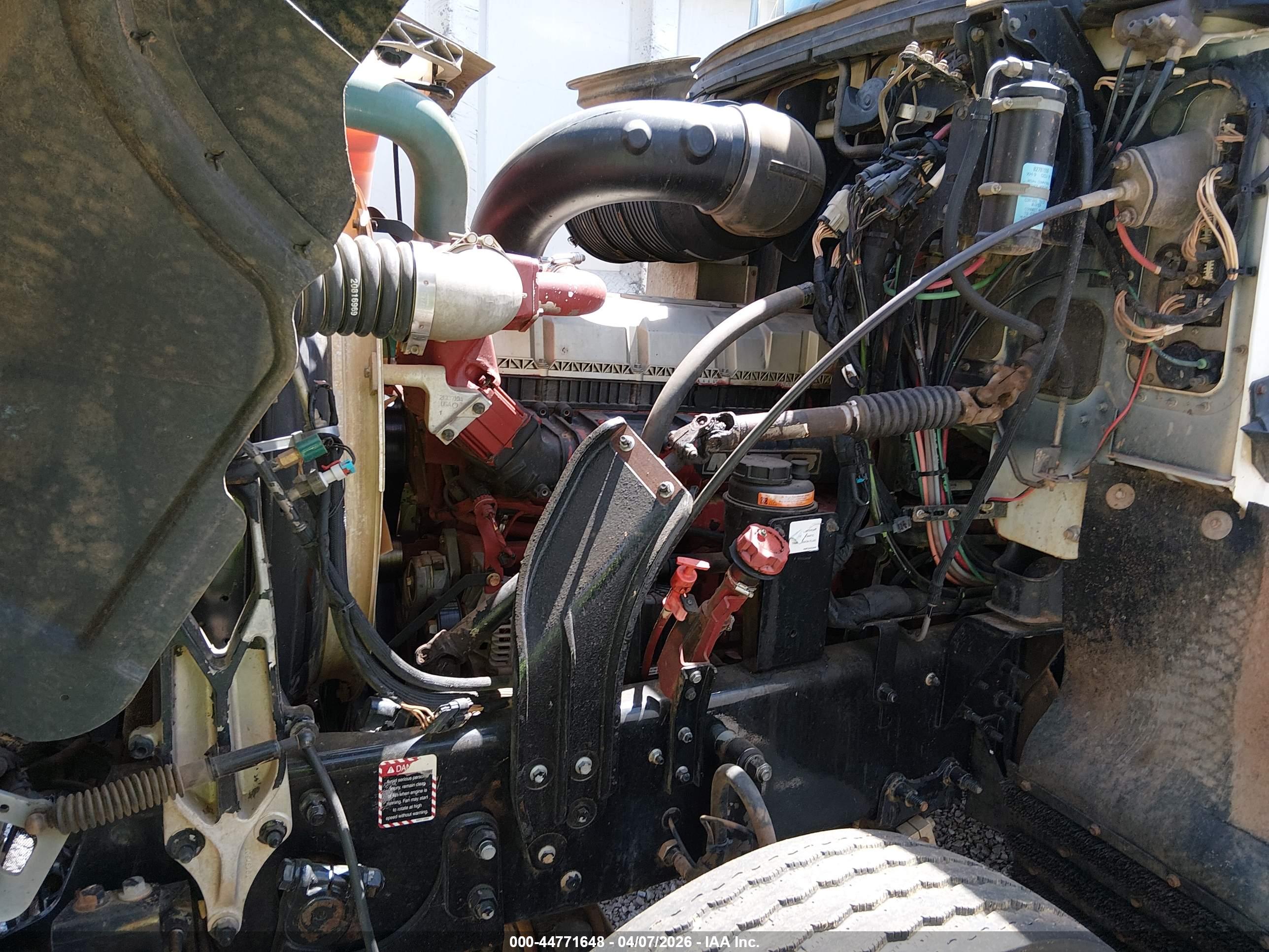 MACK PINNACLE image 10