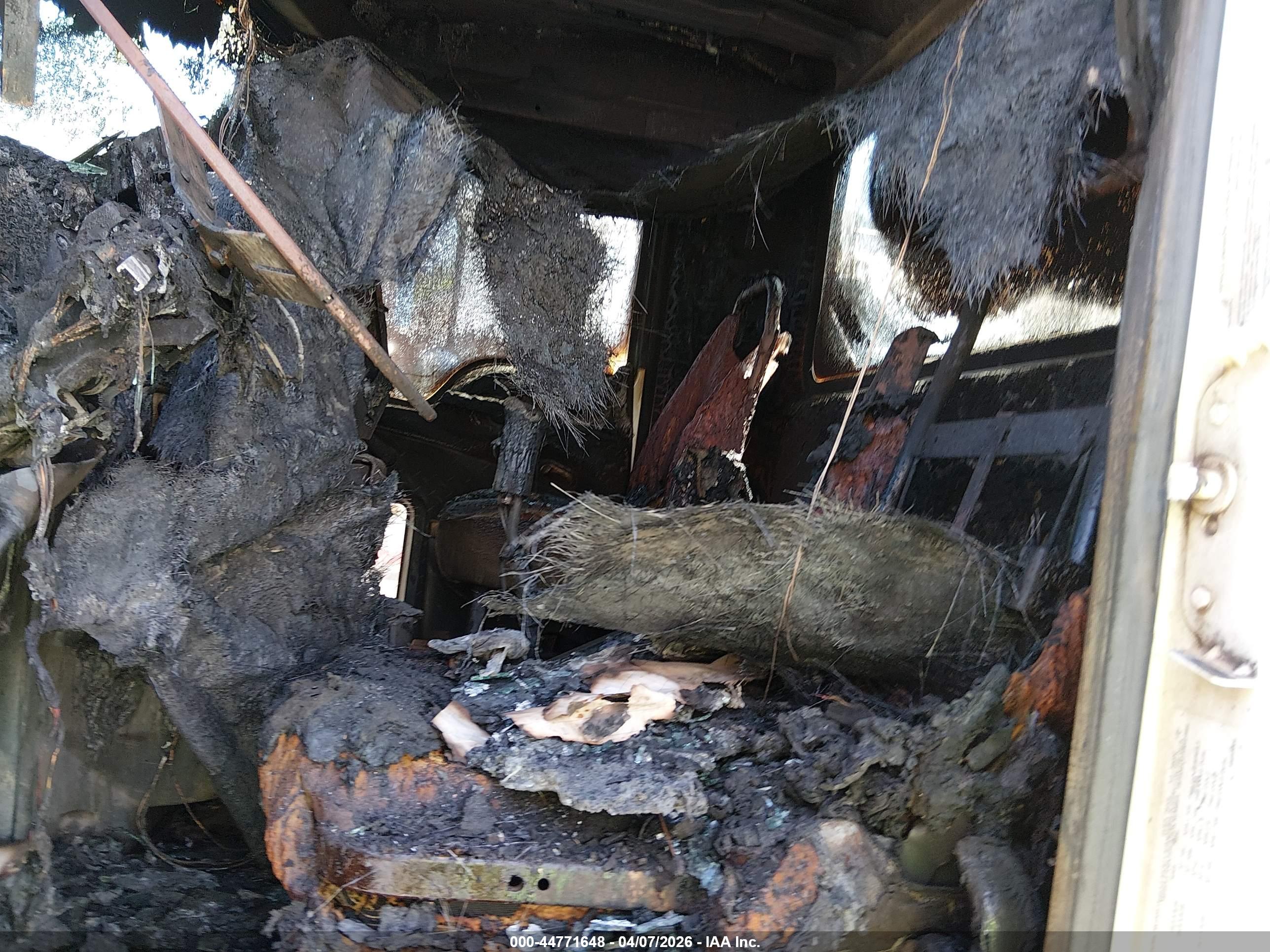 MACK PINNACLE image 7
