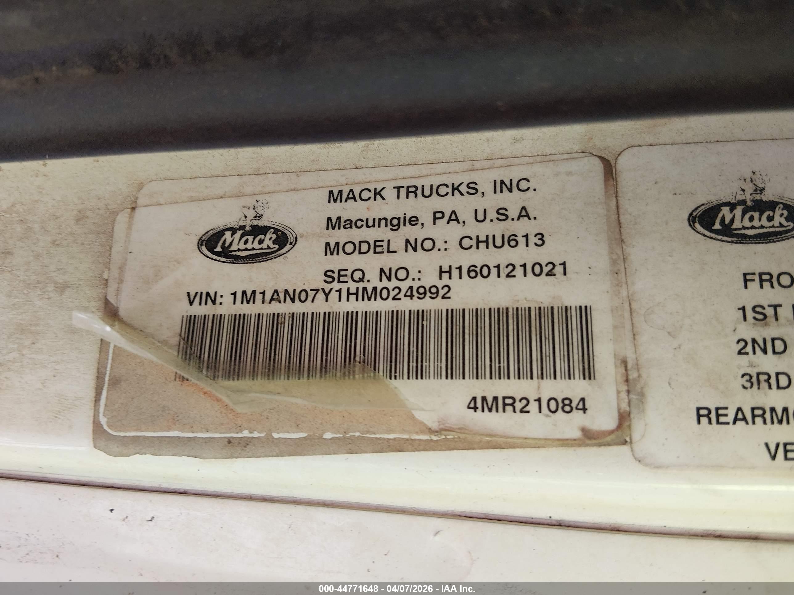 MACK PINNACLE image 9