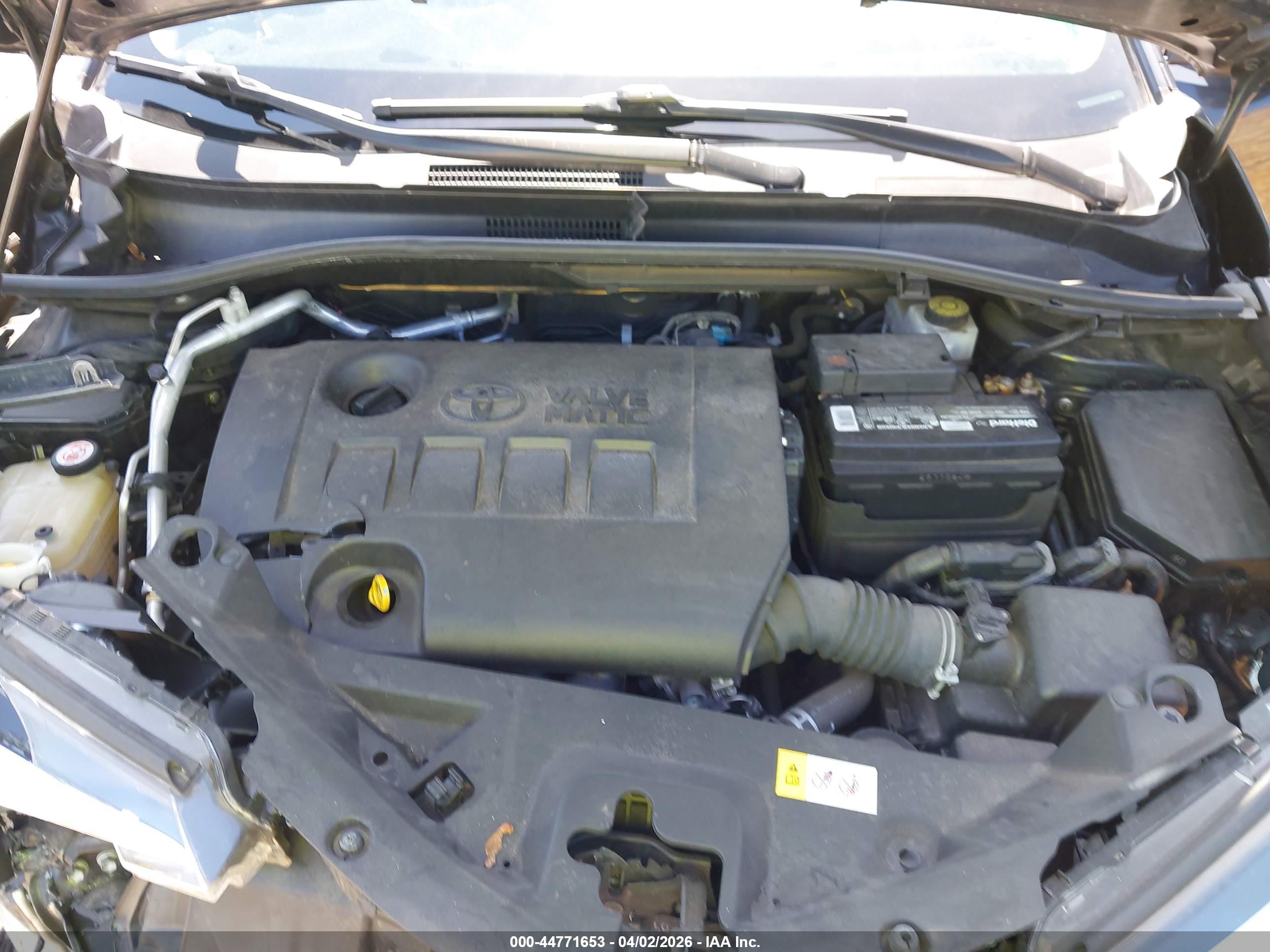 TOYOTA C-HR image 10