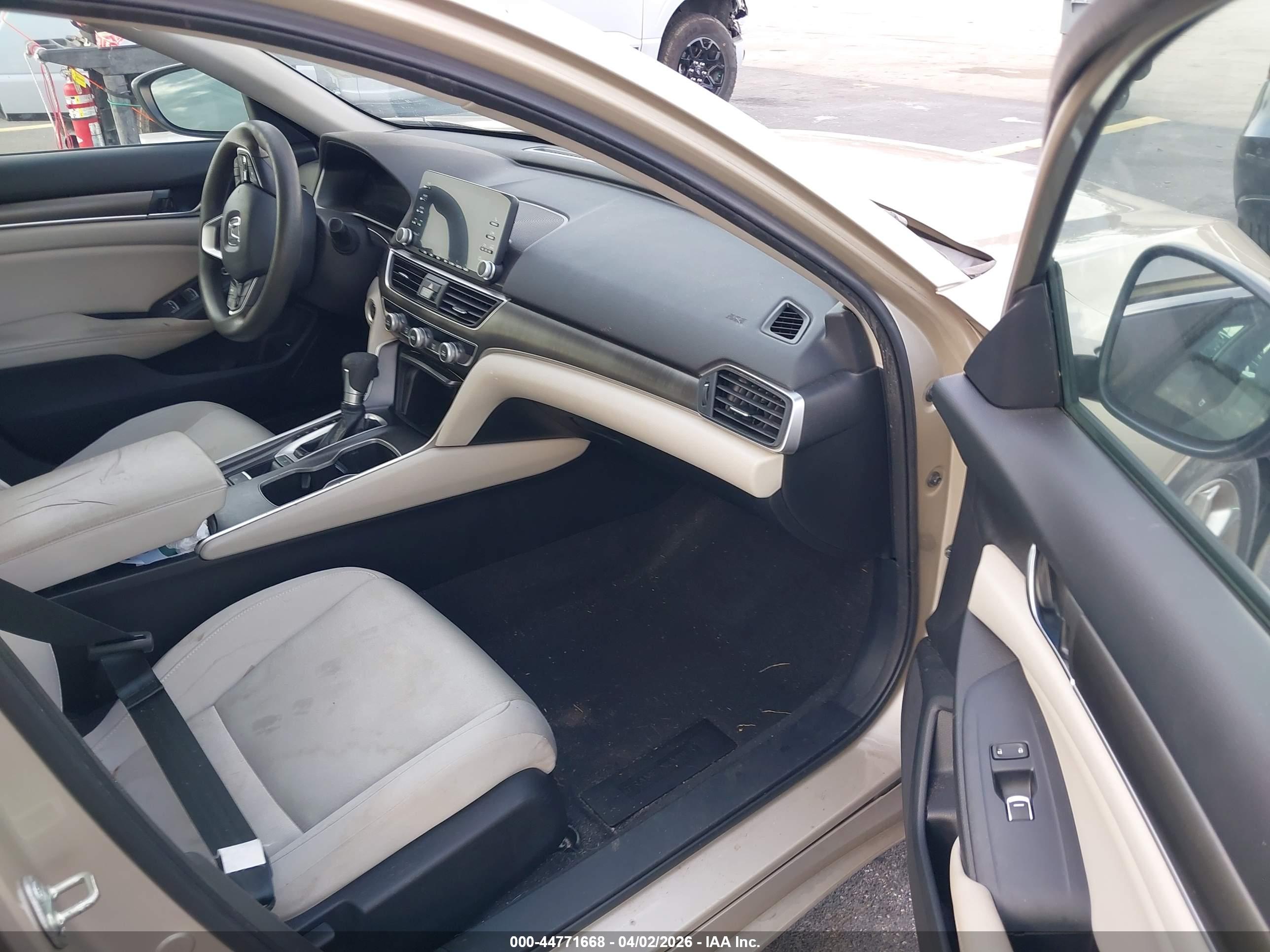 HONDA ACCORD image 5