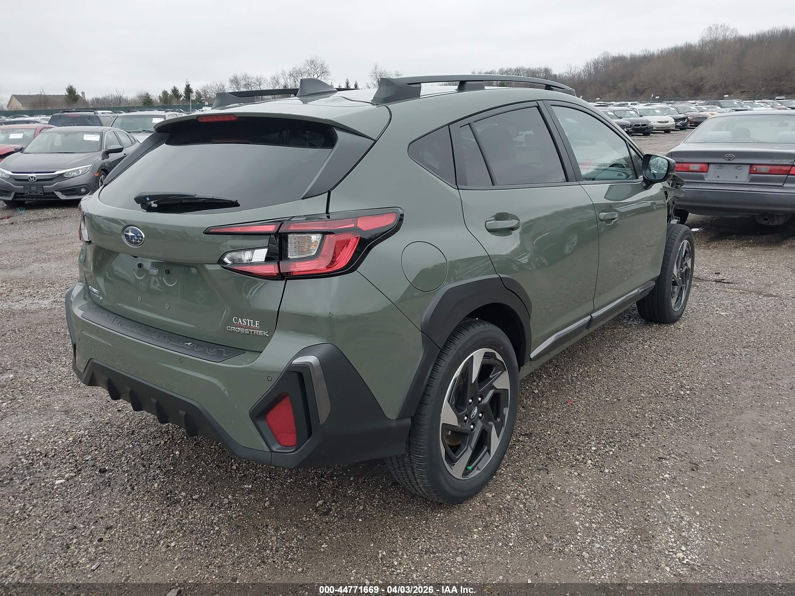 SUBARU CROSSTREK image 4