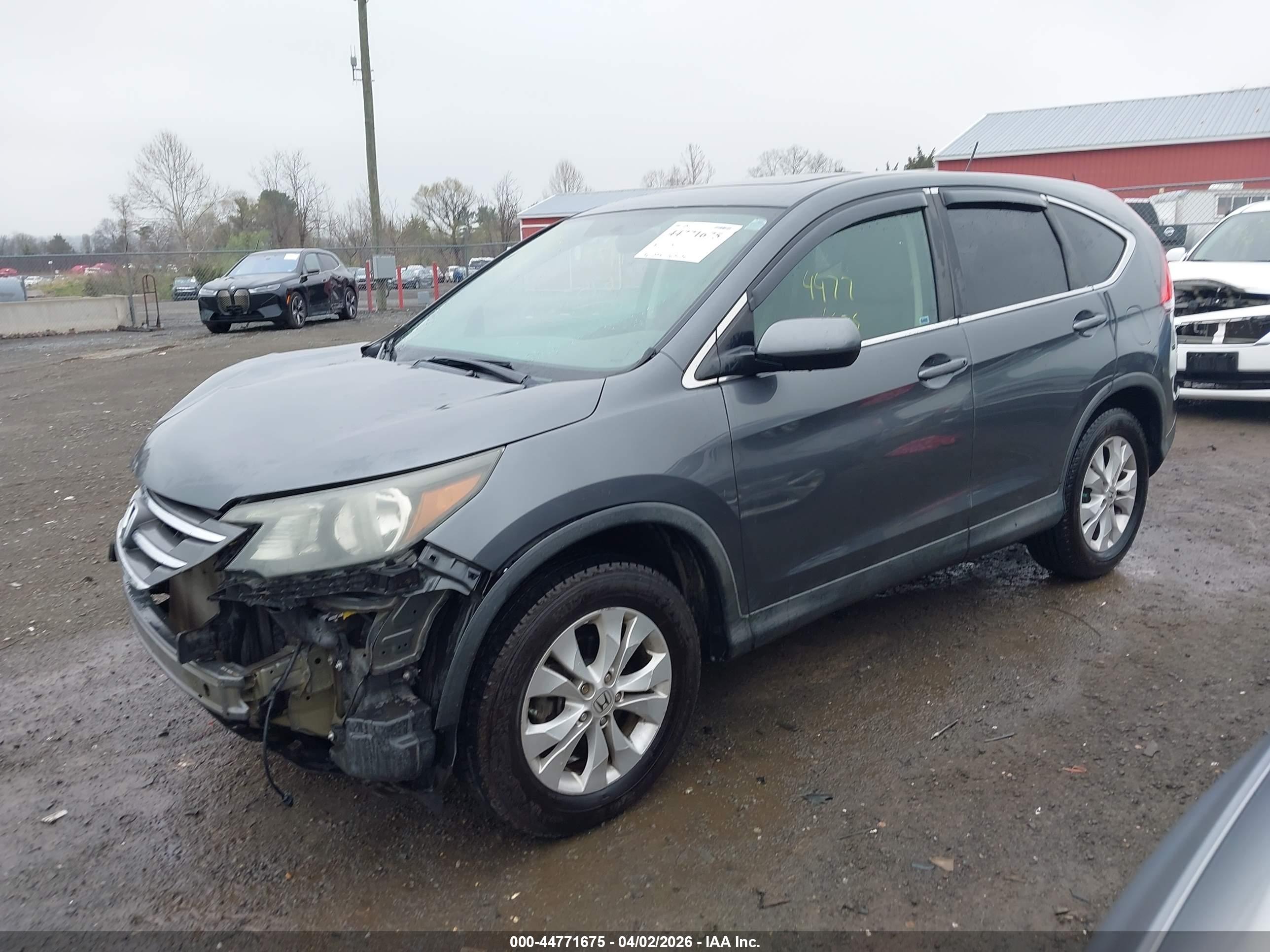HONDA CR-V image 2