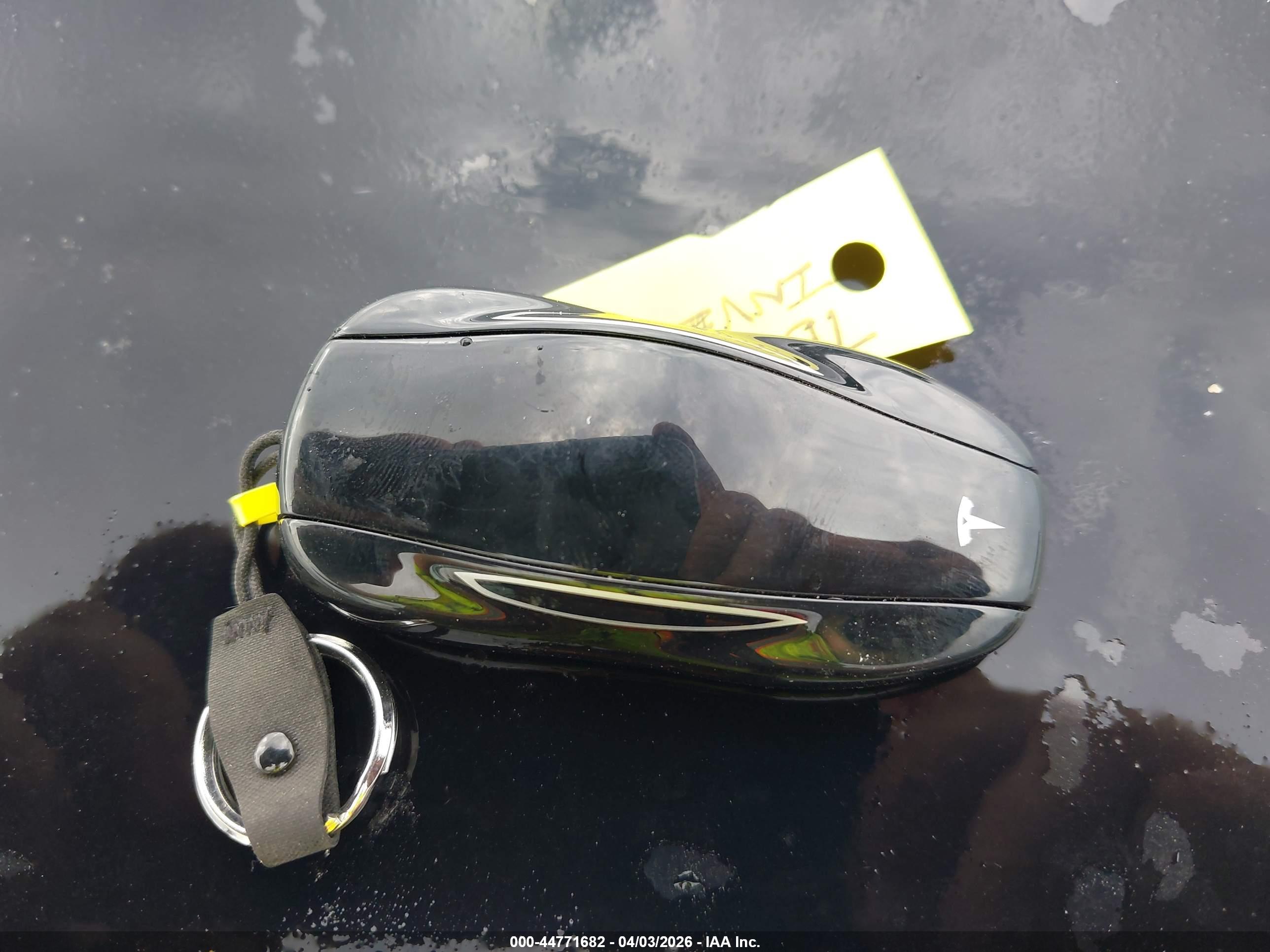 TESLA MODEL image 11