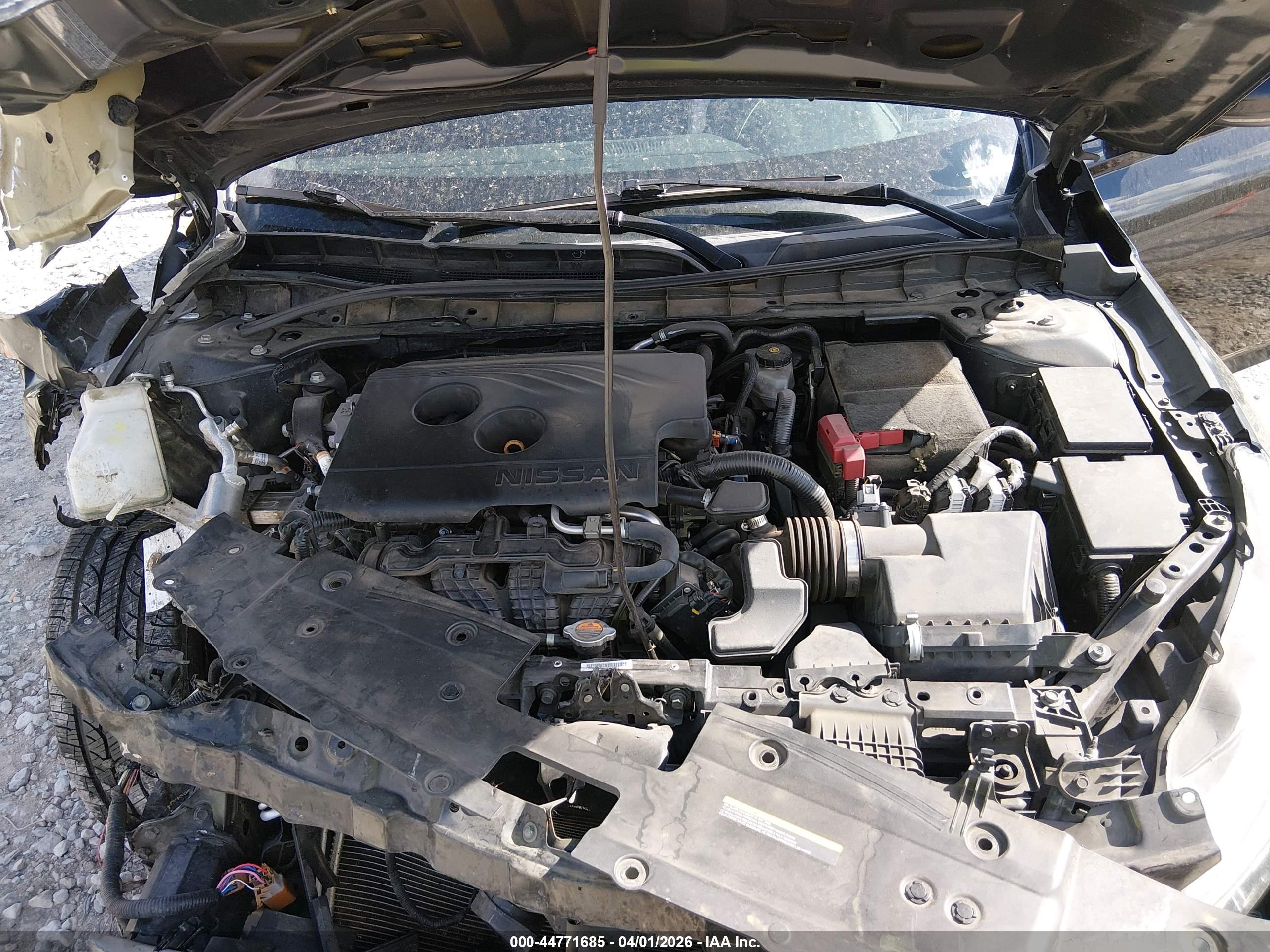 NISSAN ALTIMA image 10