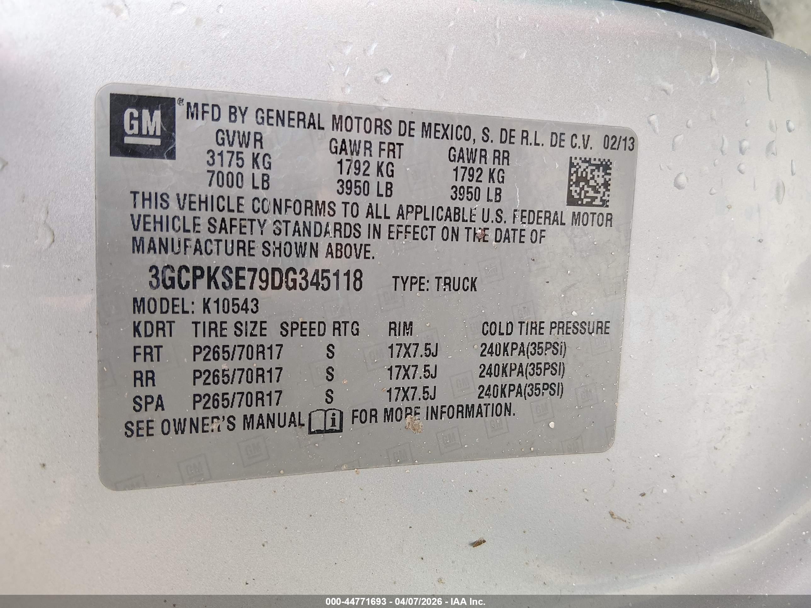 CHEVROLET SILVERADO image 9