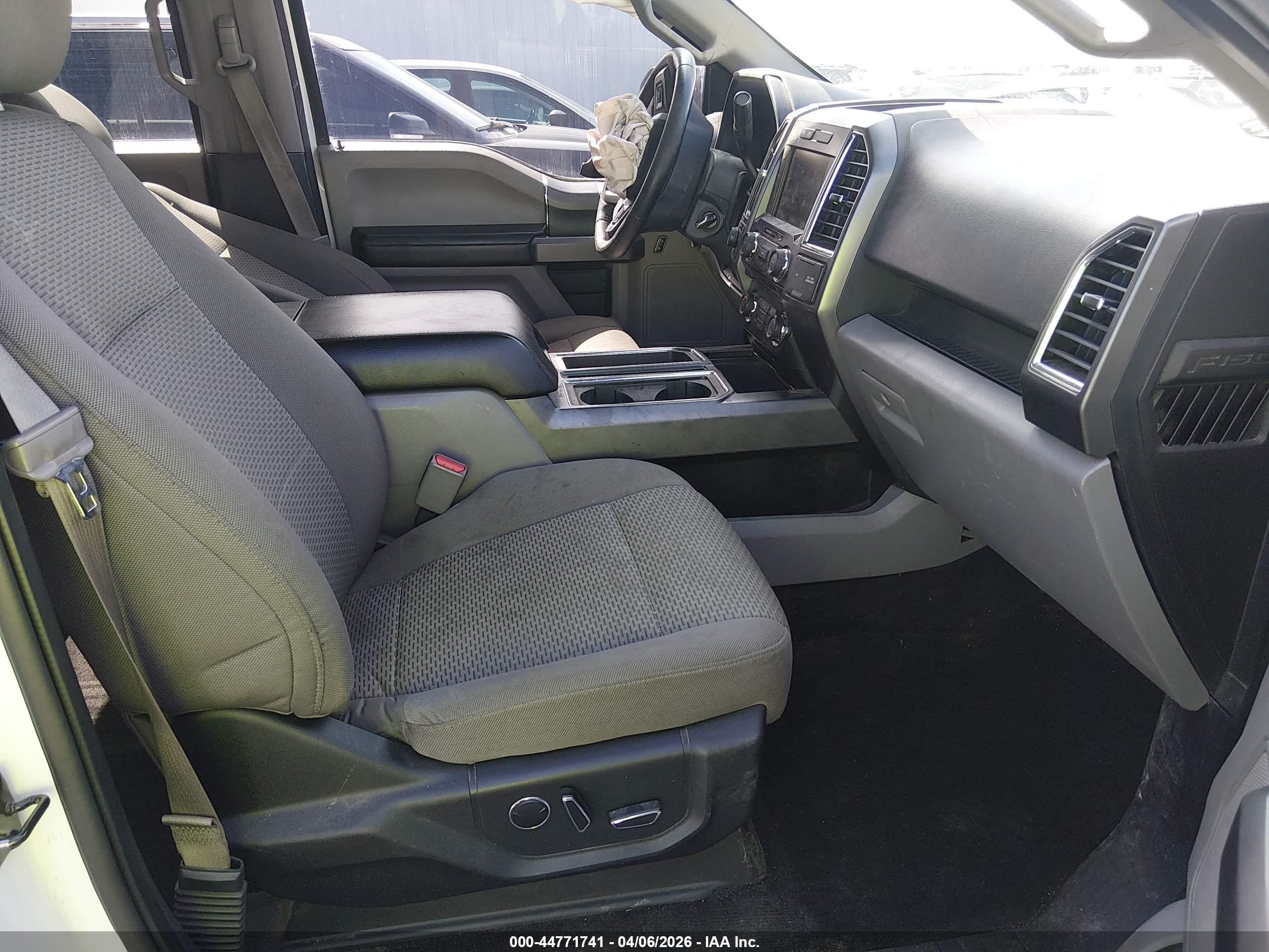 FORD F-150 image 5