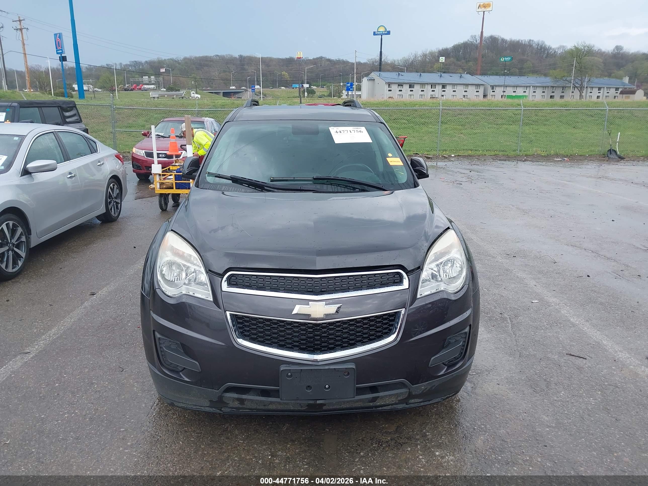 CHEVROLET EQUINOX image 6