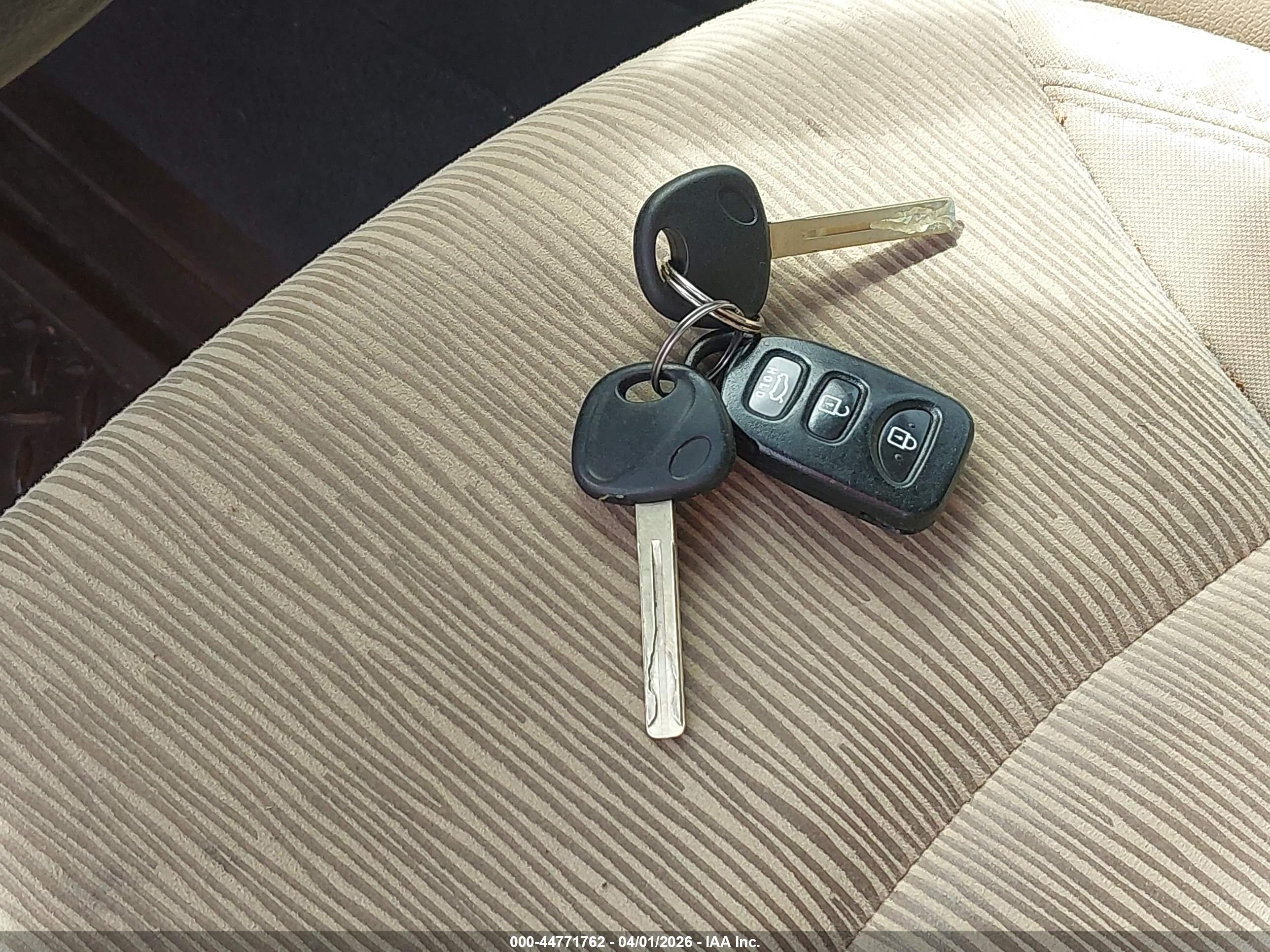HYUNDAI SONATA image 11