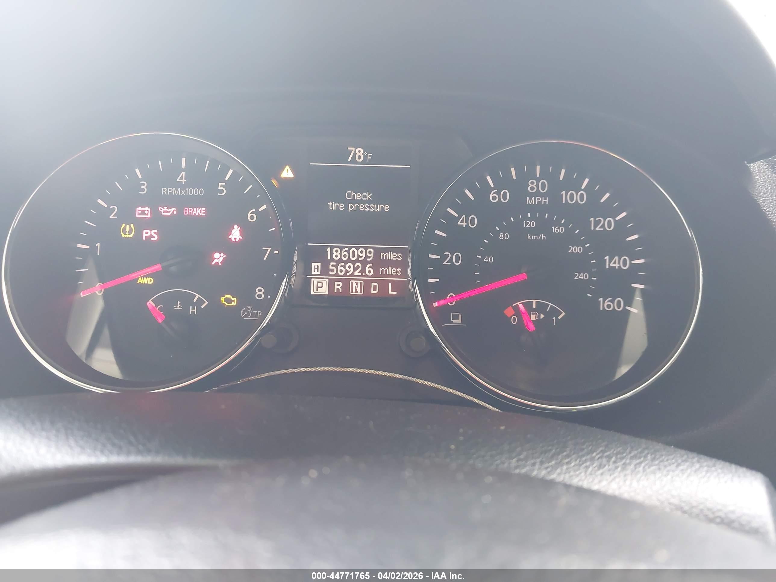 NISSAN ROGUE image 7