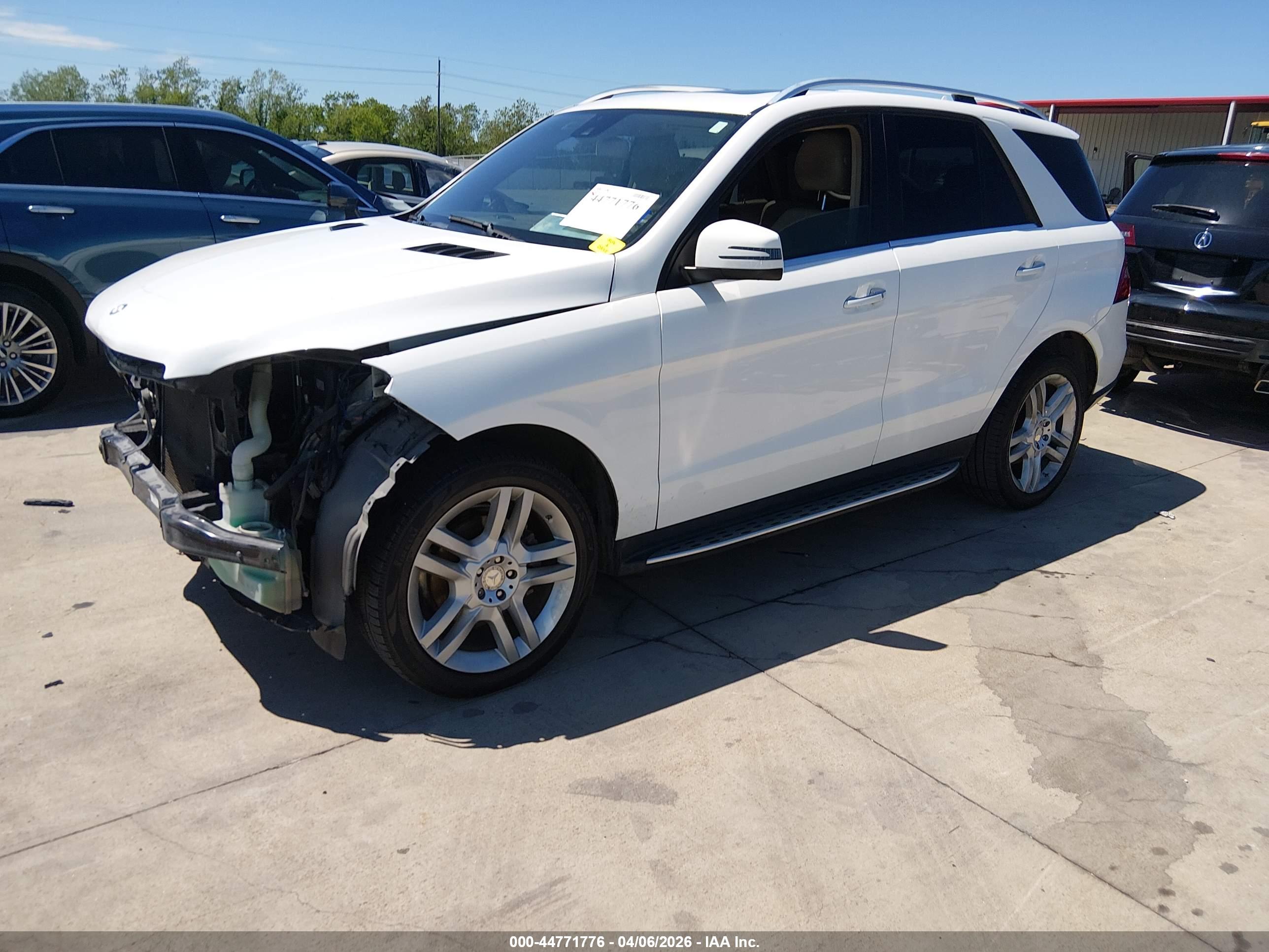 MERCEDES-BENZ ML image 2