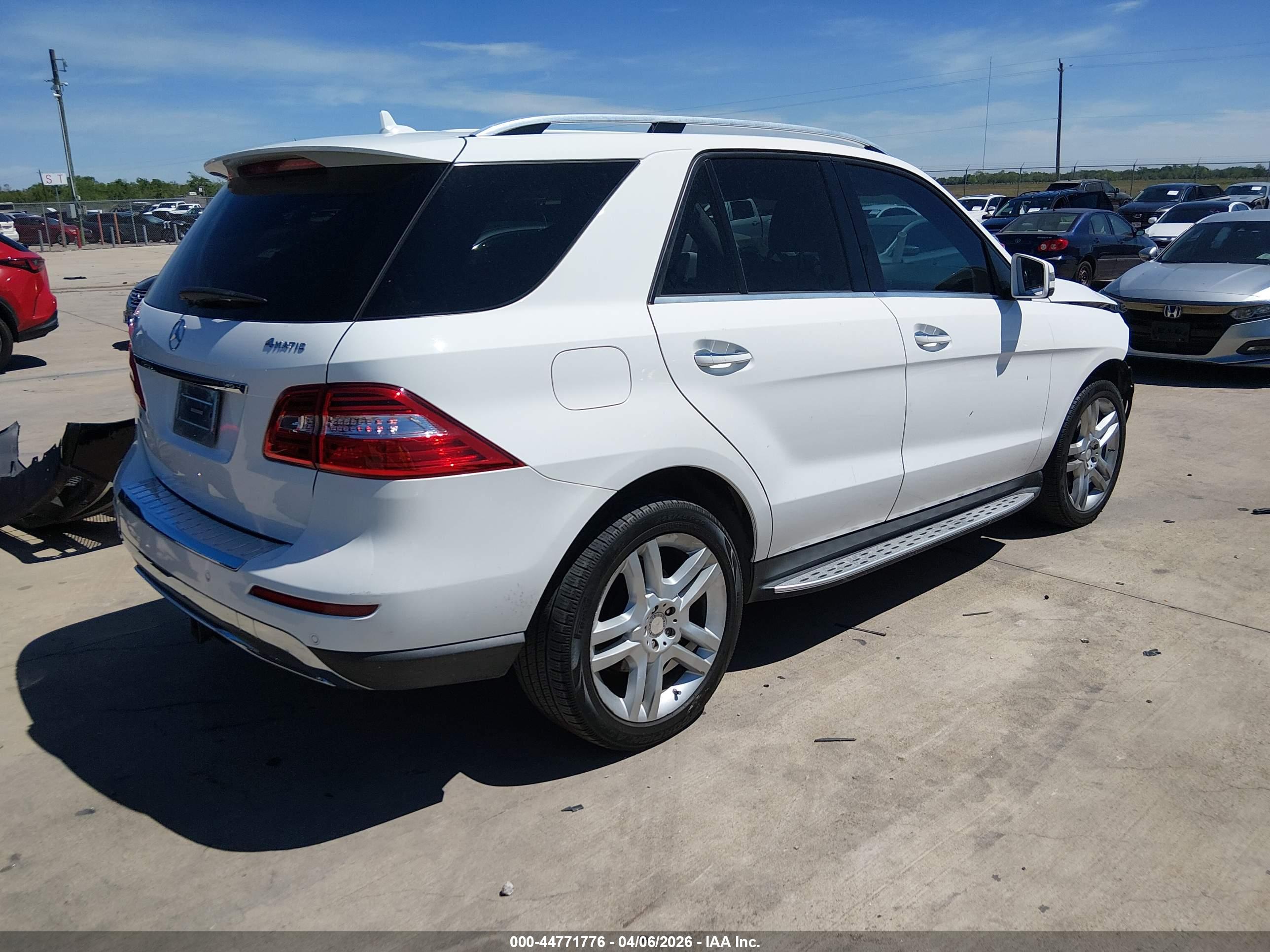 MERCEDES-BENZ ML image 4