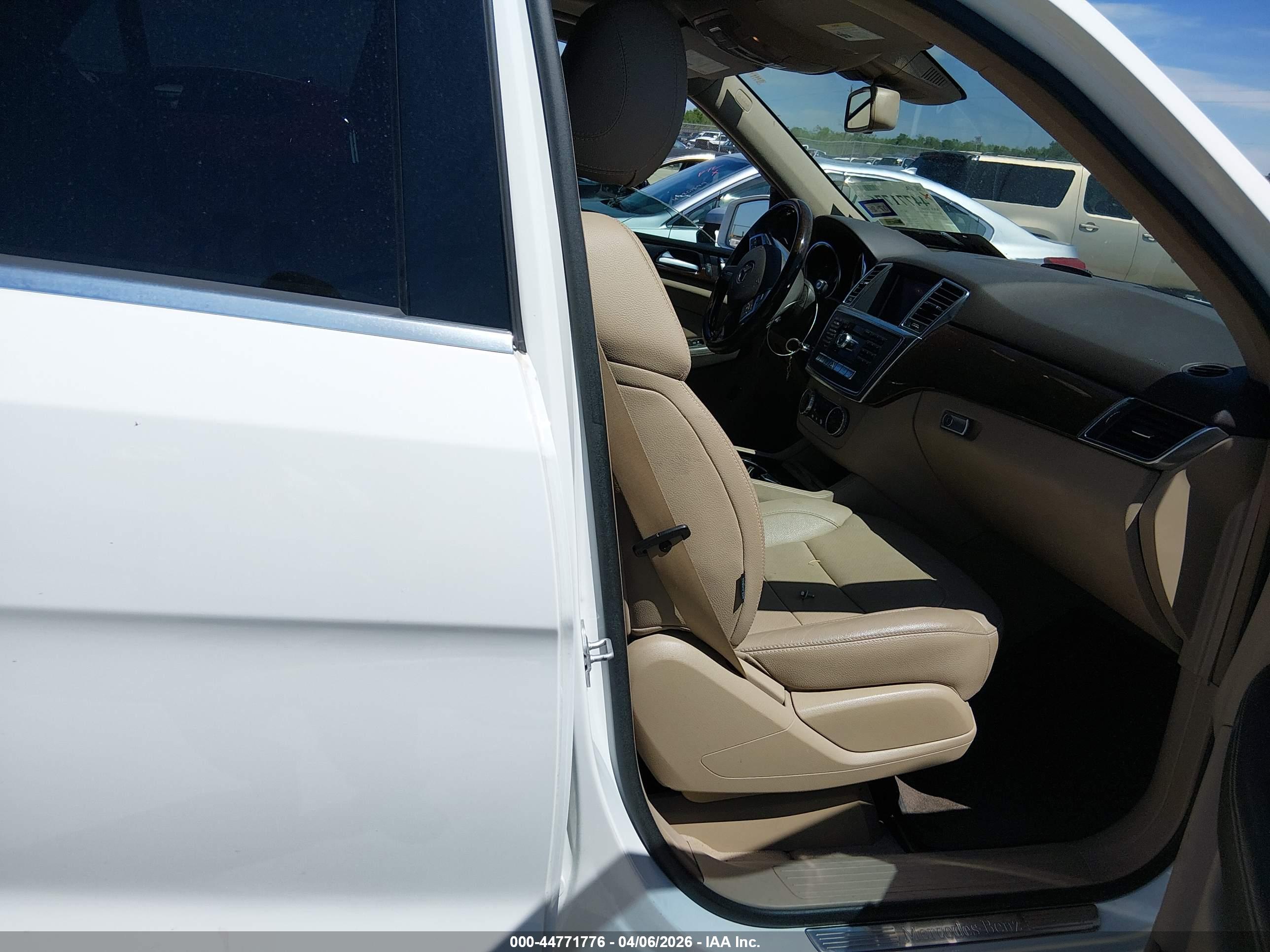 MERCEDES-BENZ ML image 5