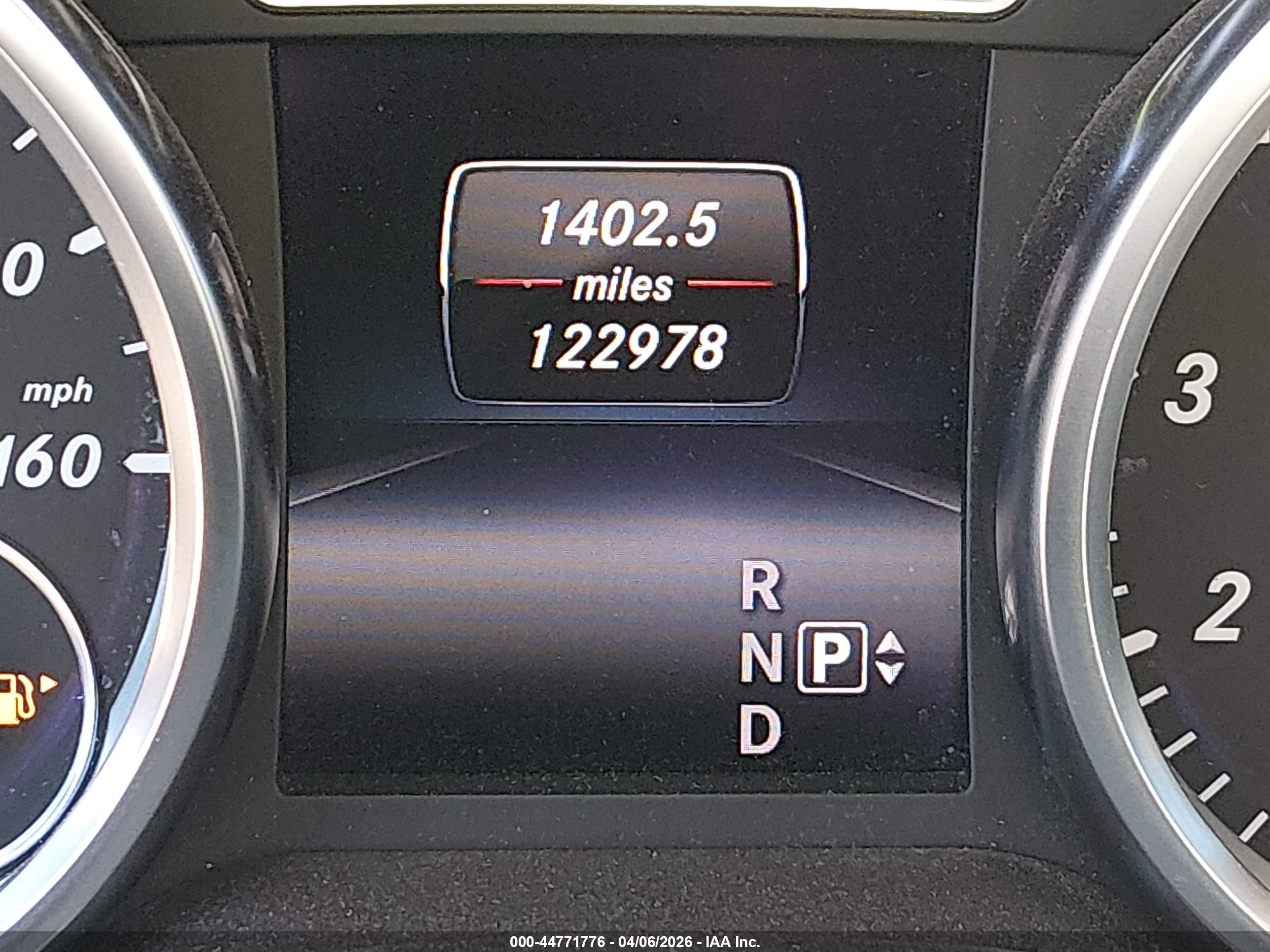 MERCEDES-BENZ ML image 7