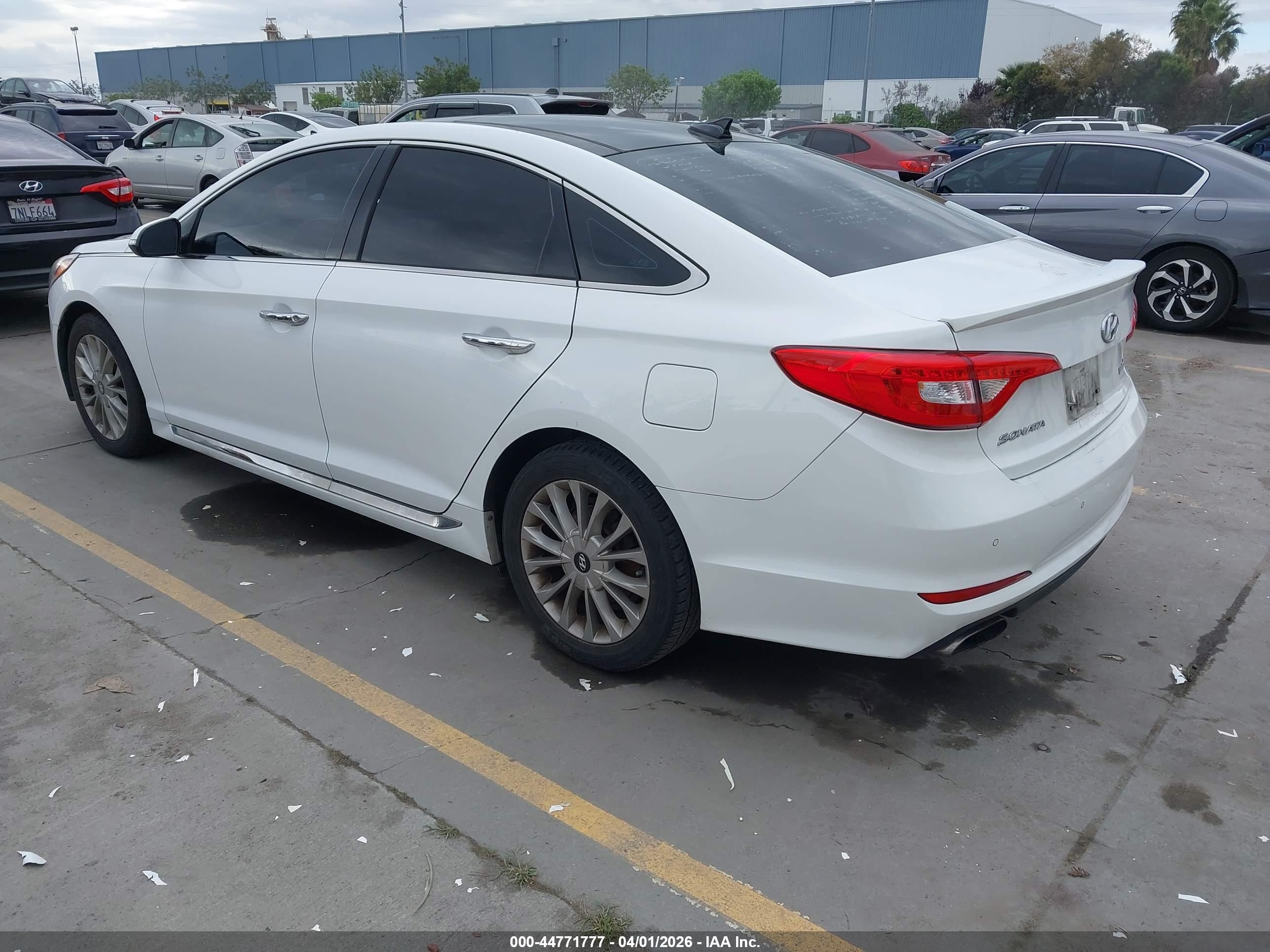 HYUNDAI SONATA image 3