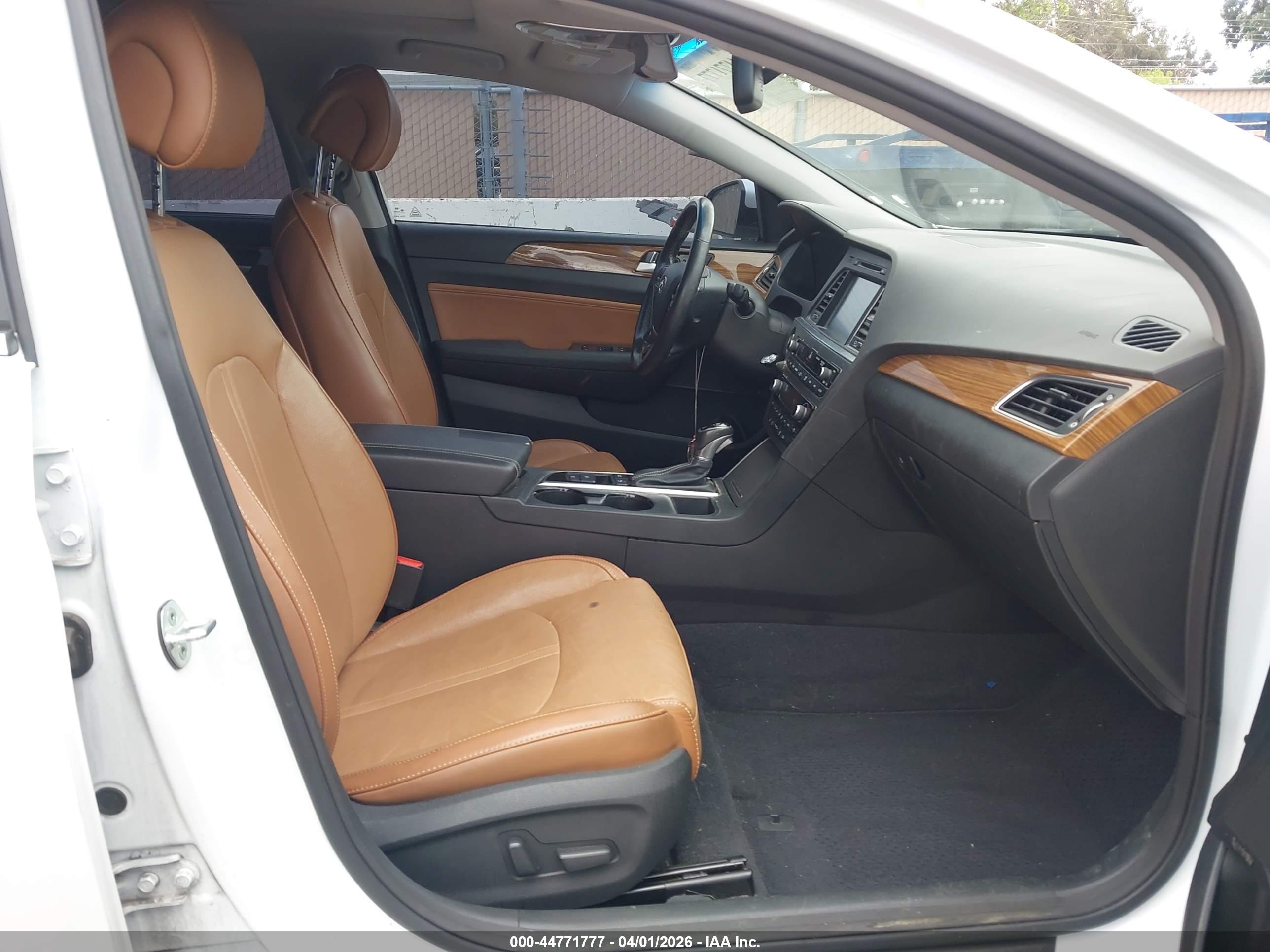 HYUNDAI SONATA image 5