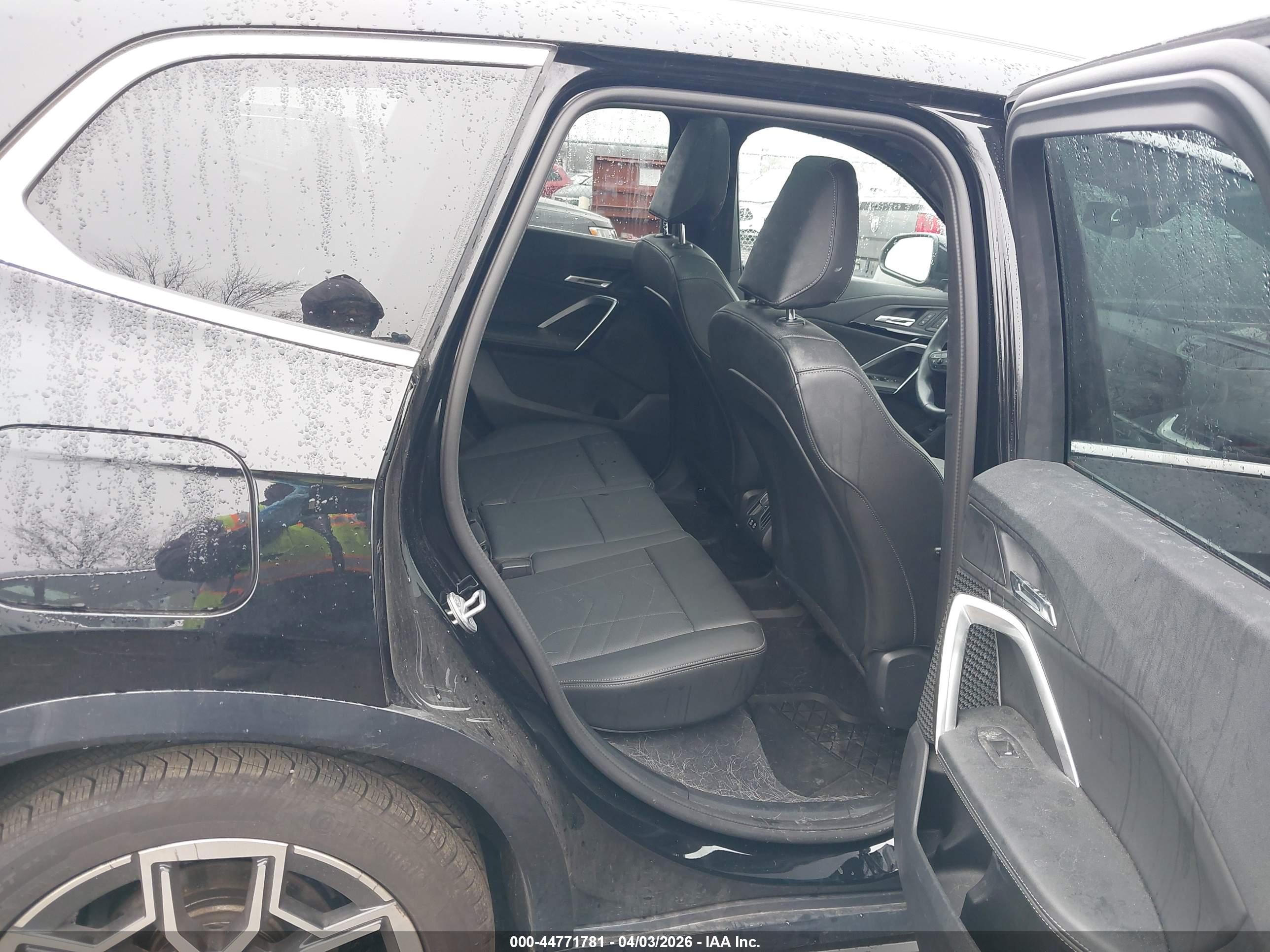 BMW X1 image 8