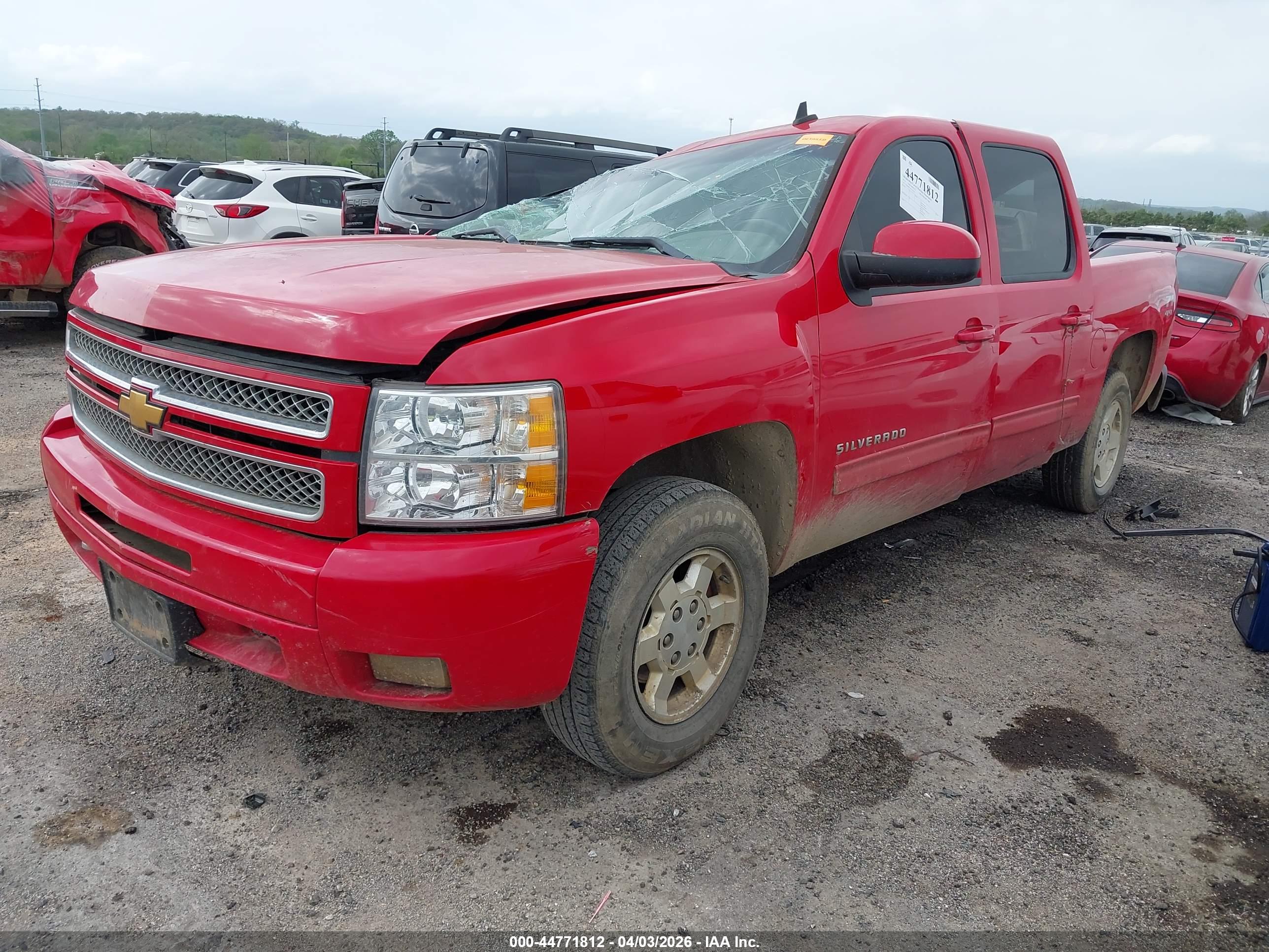 CHEVROLET SILVERADO image 2
