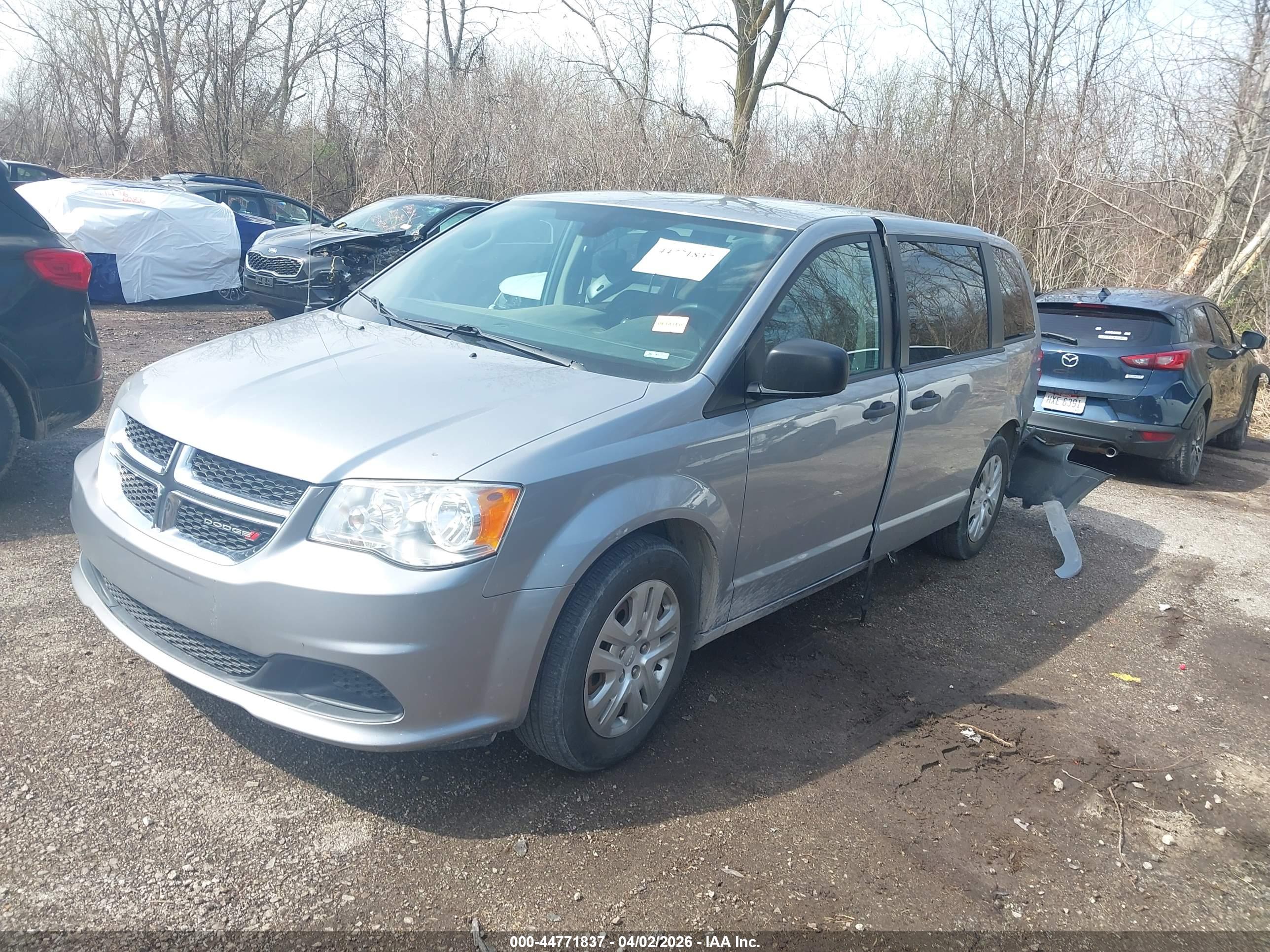 DODGE GRAND image 2