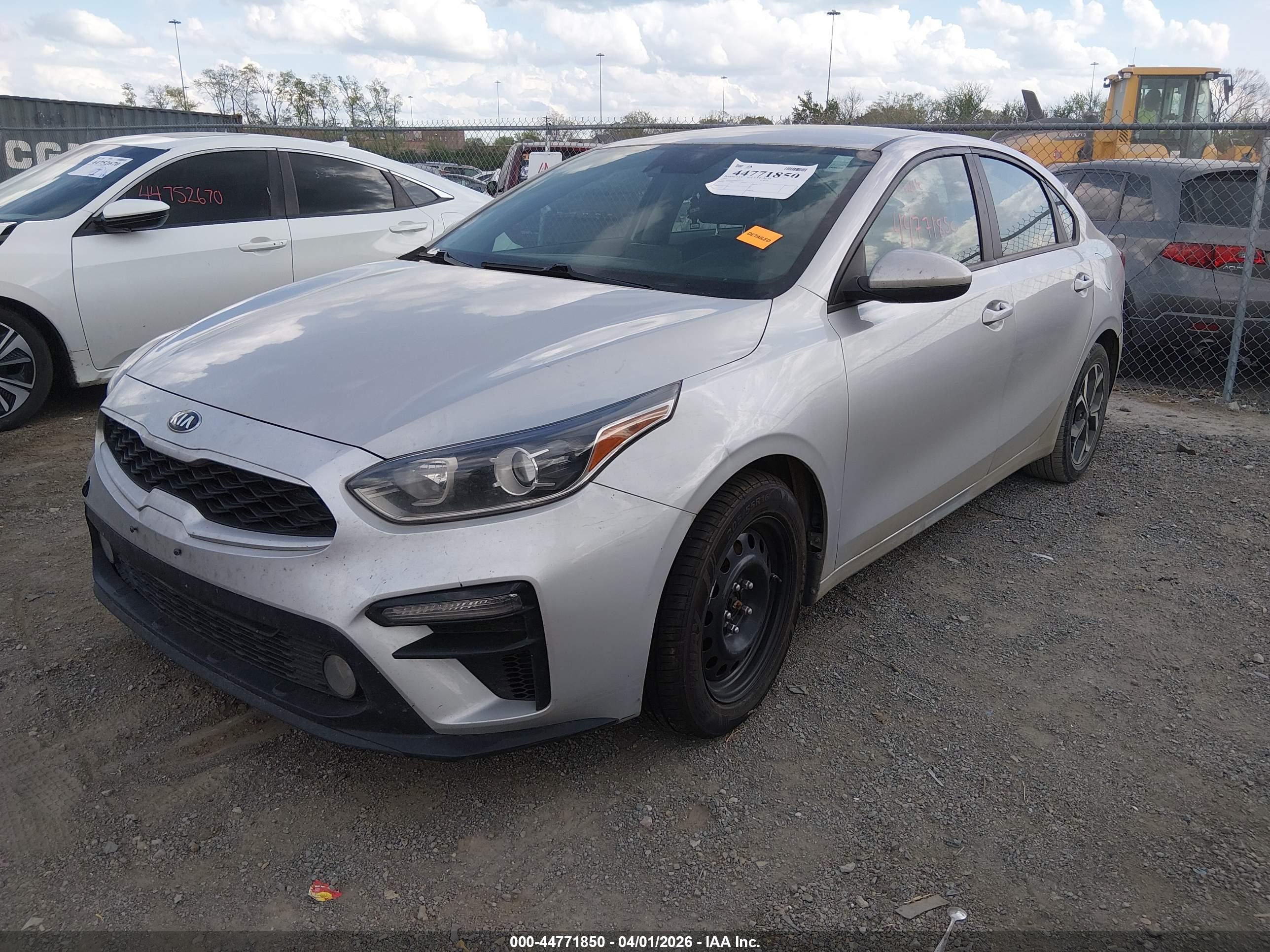 KIA FORTE image 2