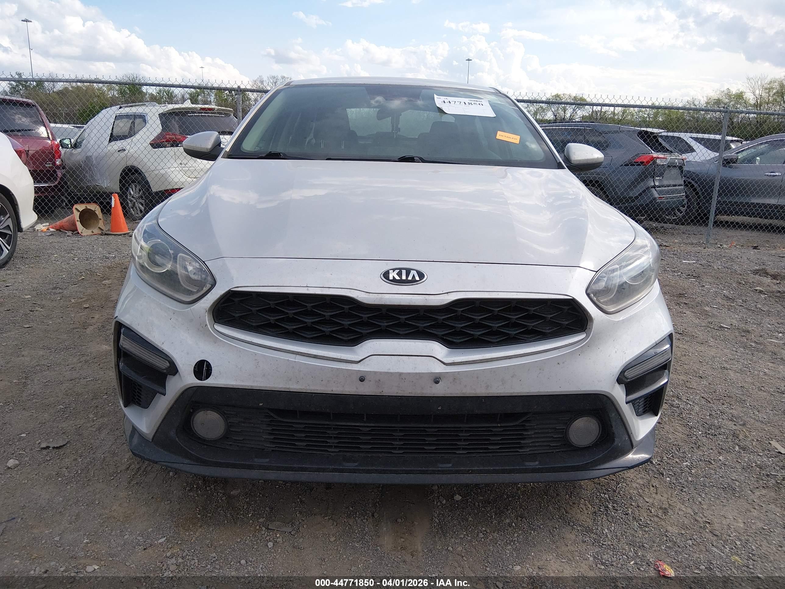 KIA FORTE image 6