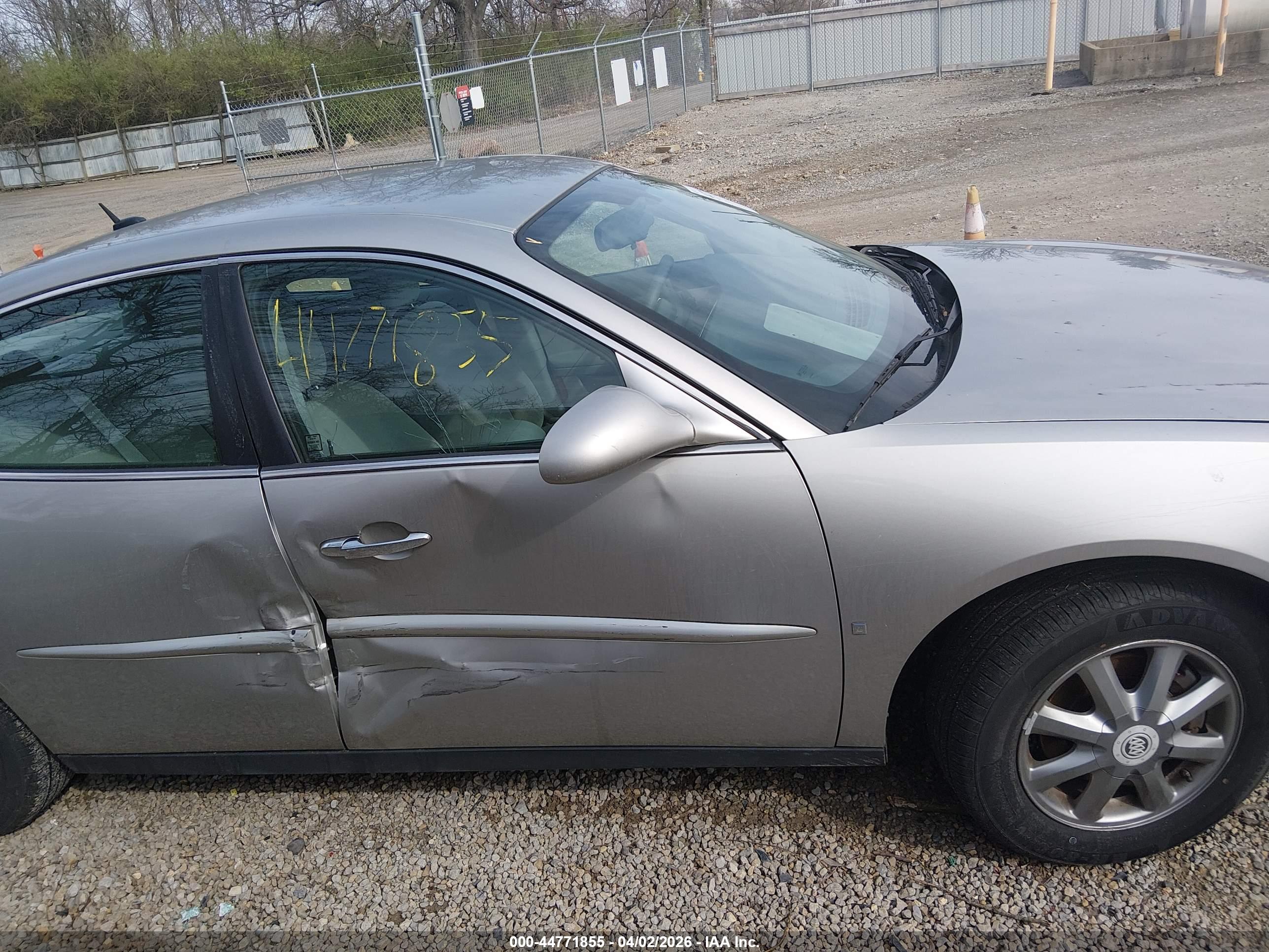 BUICK LACROSSE image 6