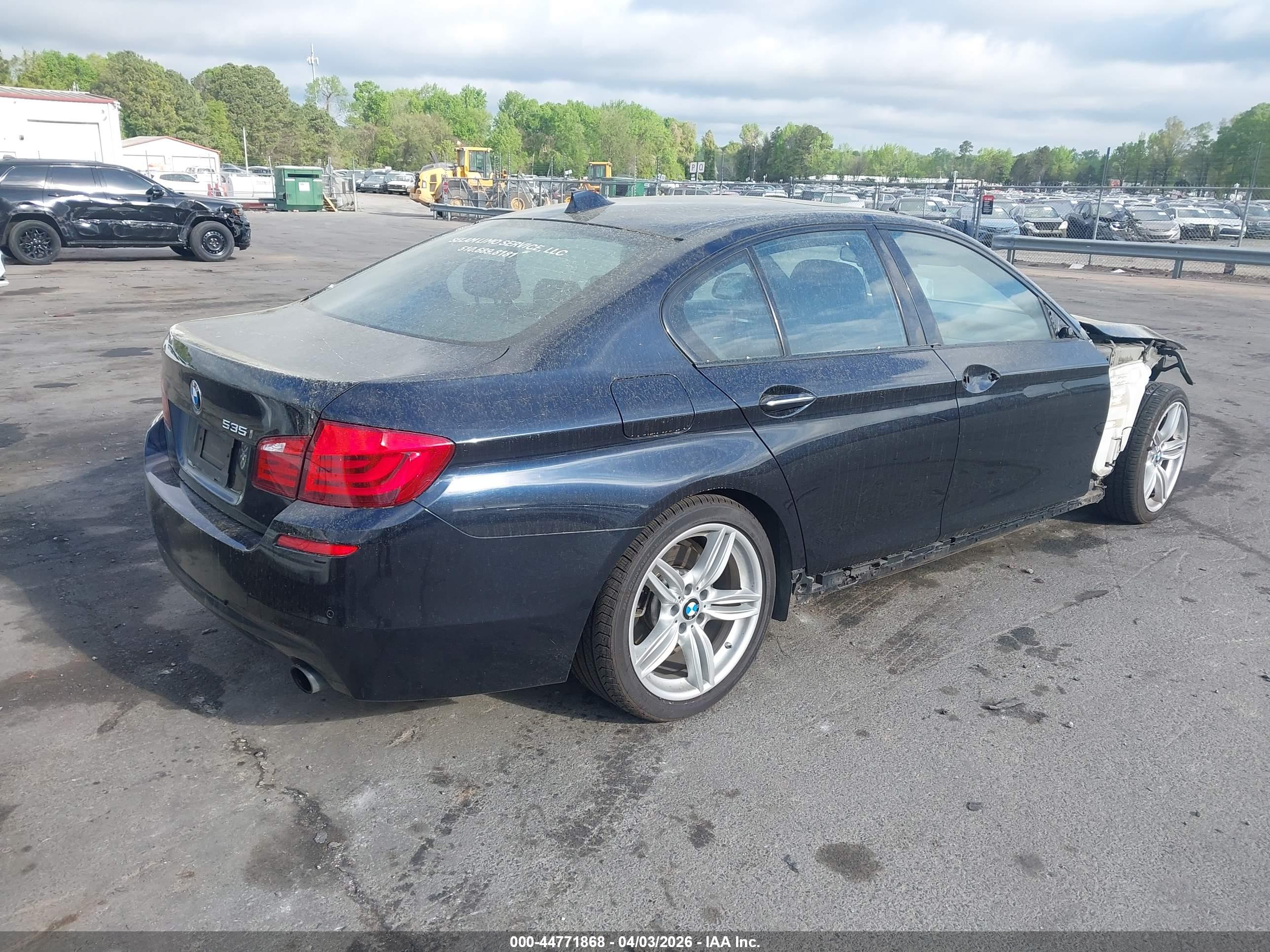 BMW 535I image 4