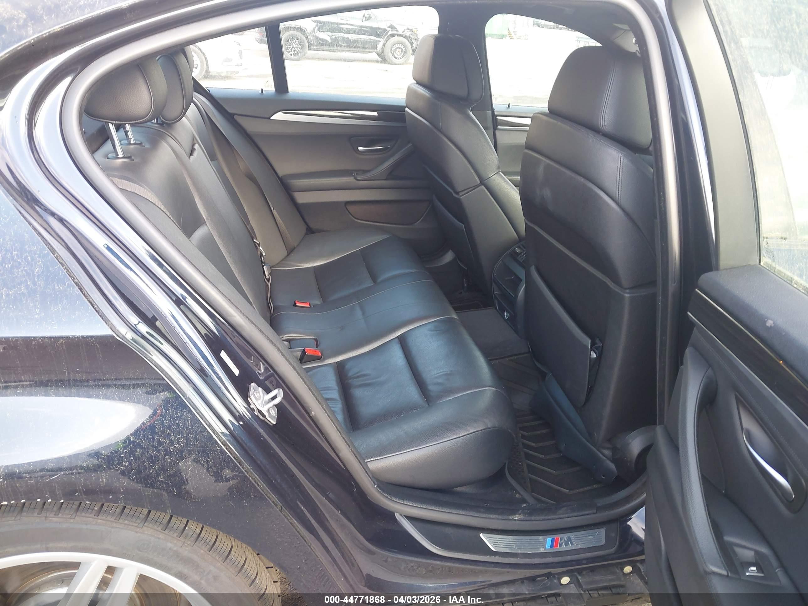 BMW 535I image 8