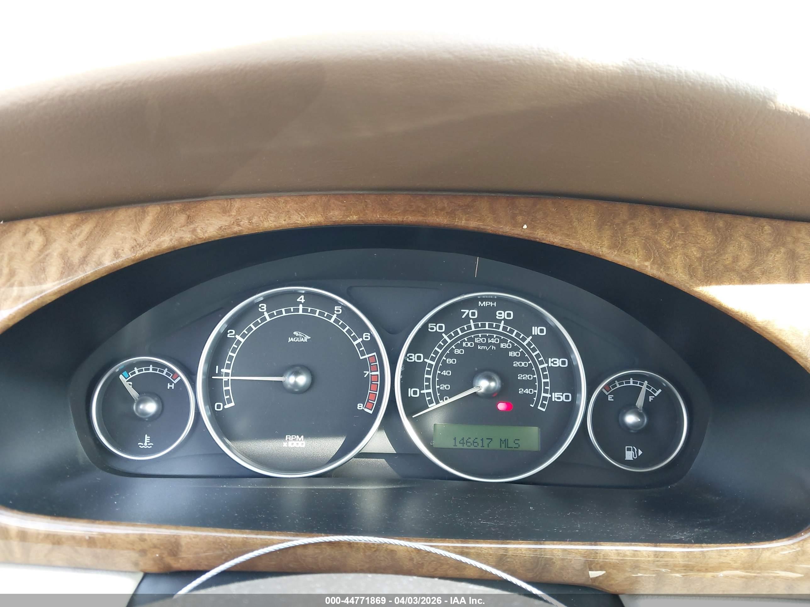 JAGUAR X-TYPE image 7