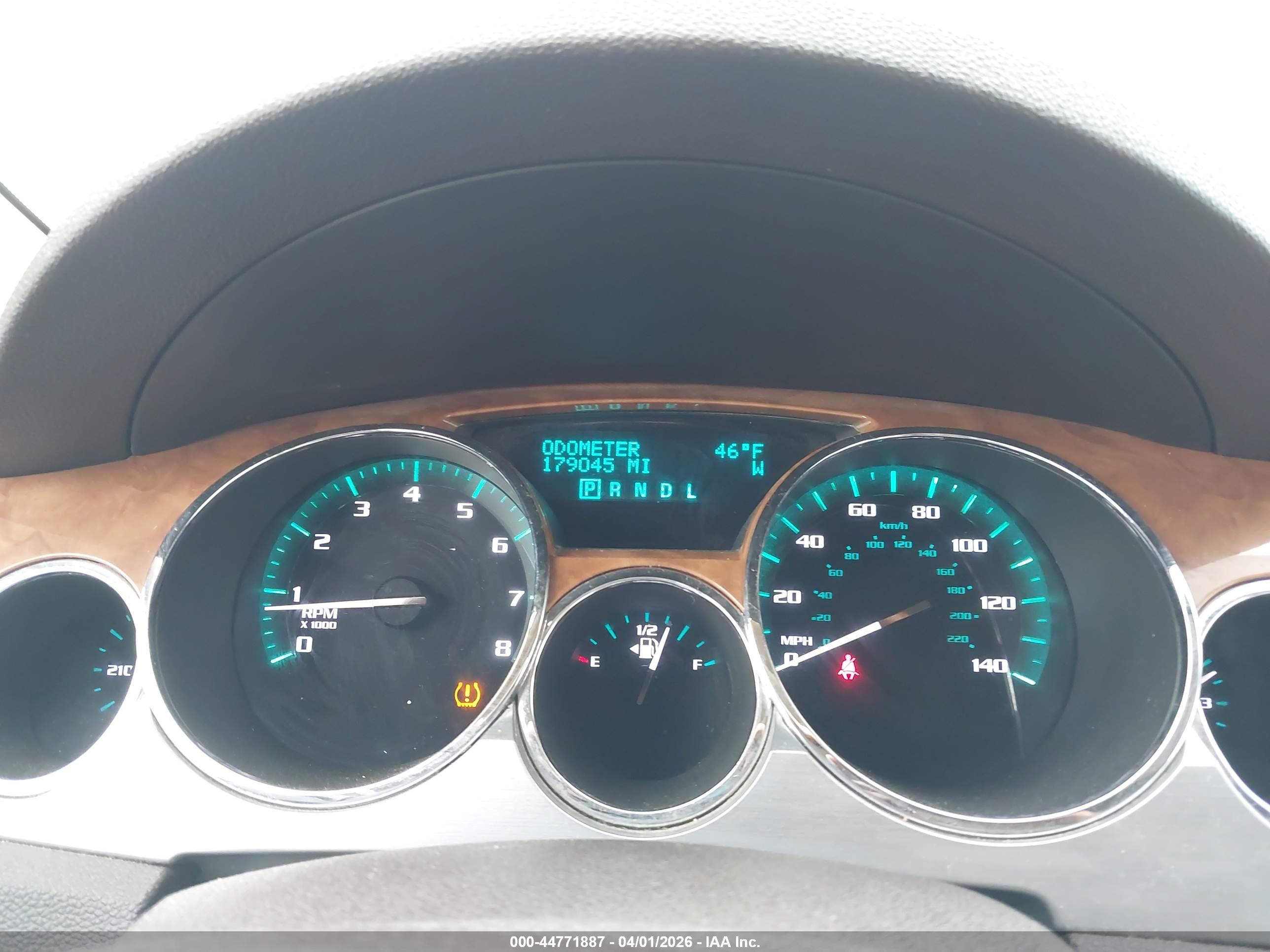 BUICK ENCLAVE image 7