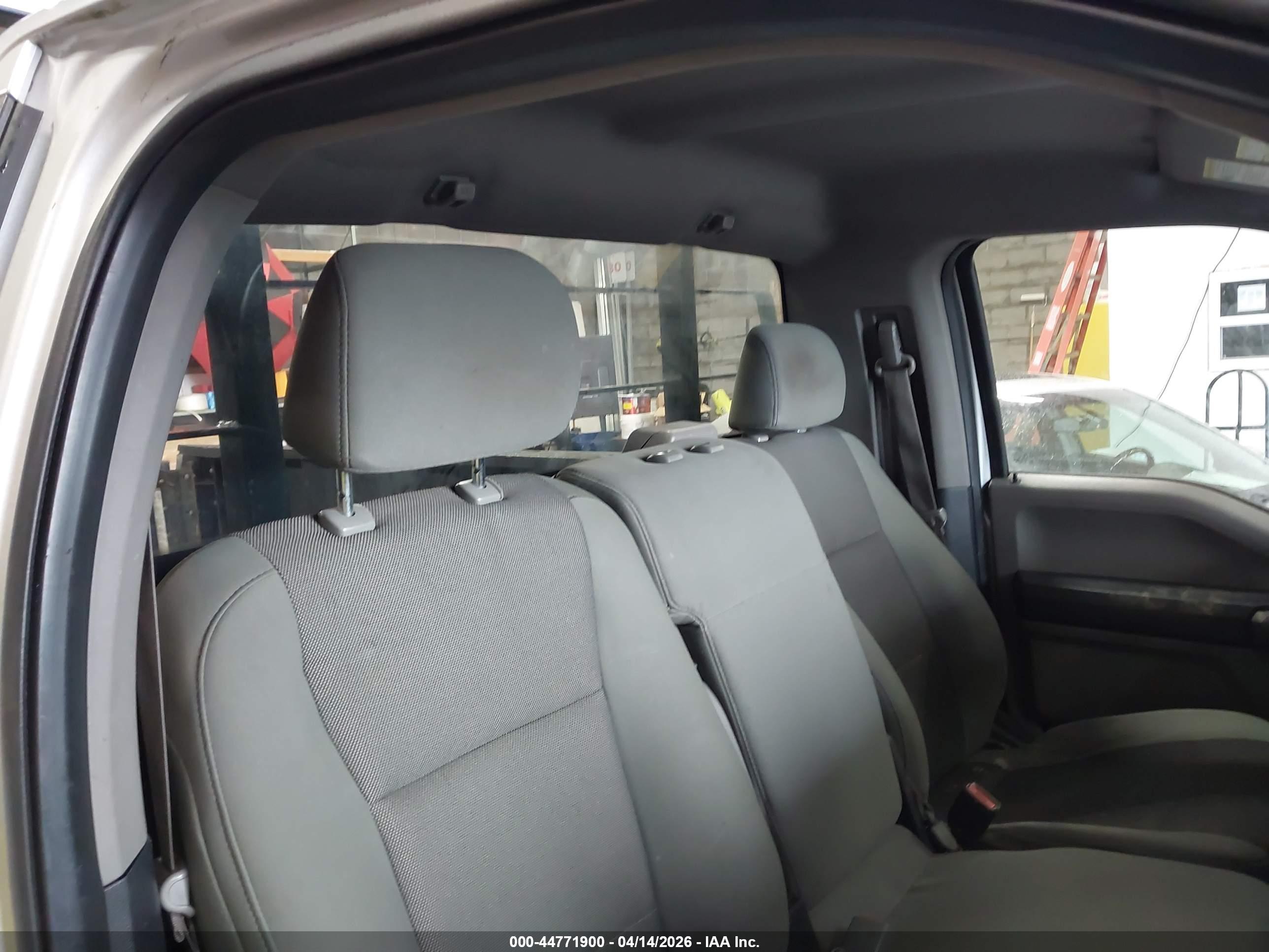 FORD F-150 image 8