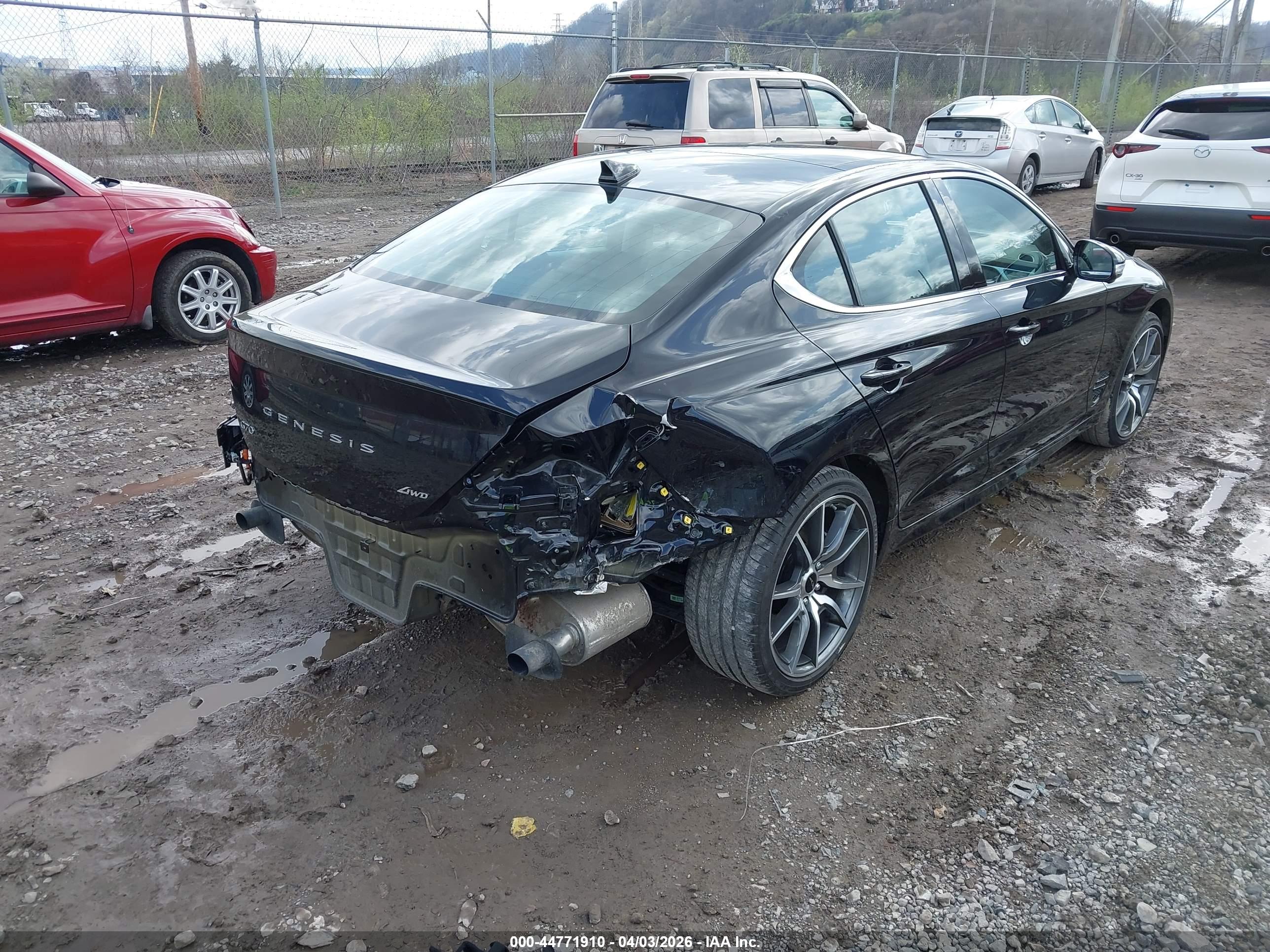 GENESIS G70 image 4