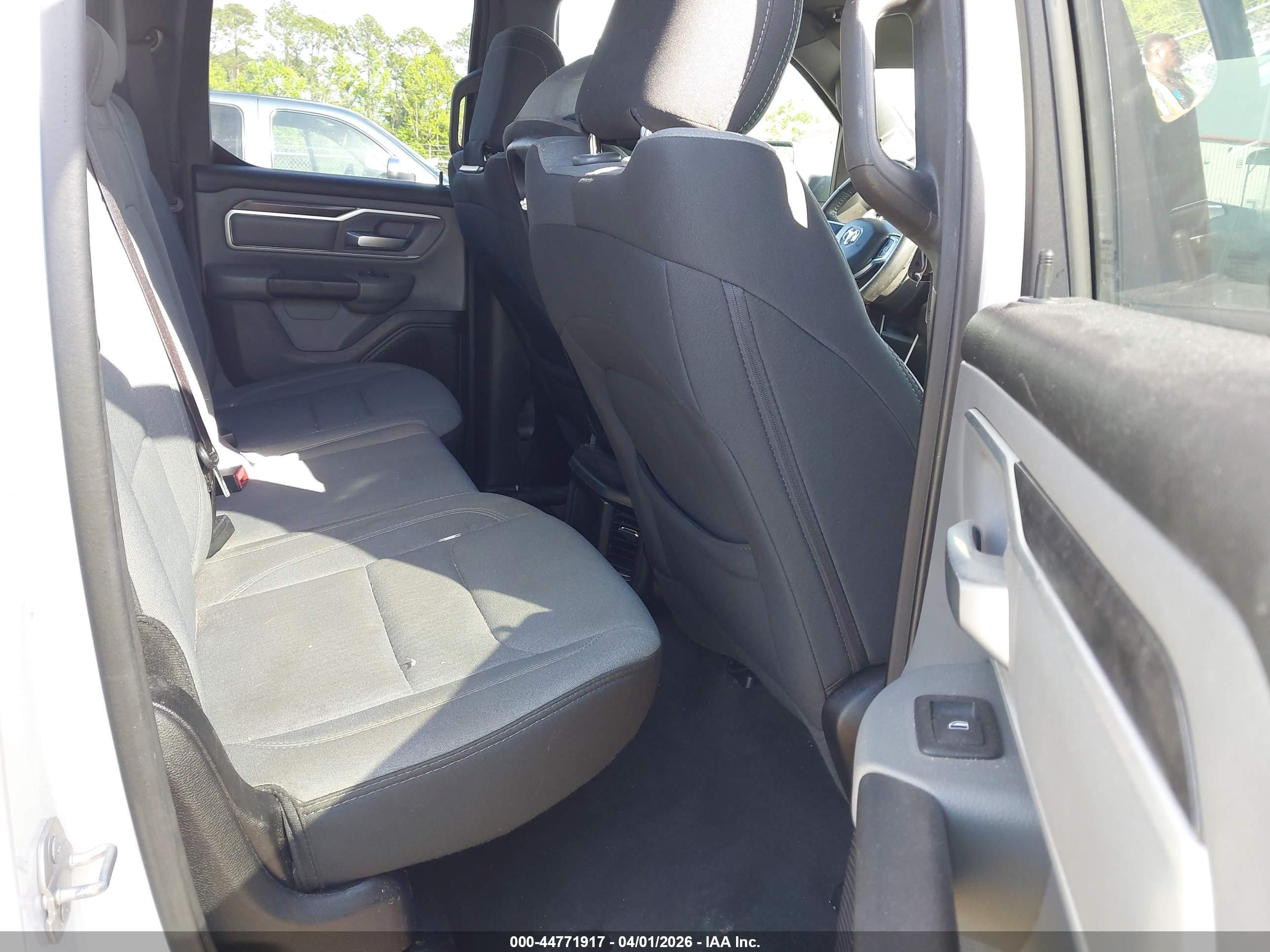 RAM 1500 image 8