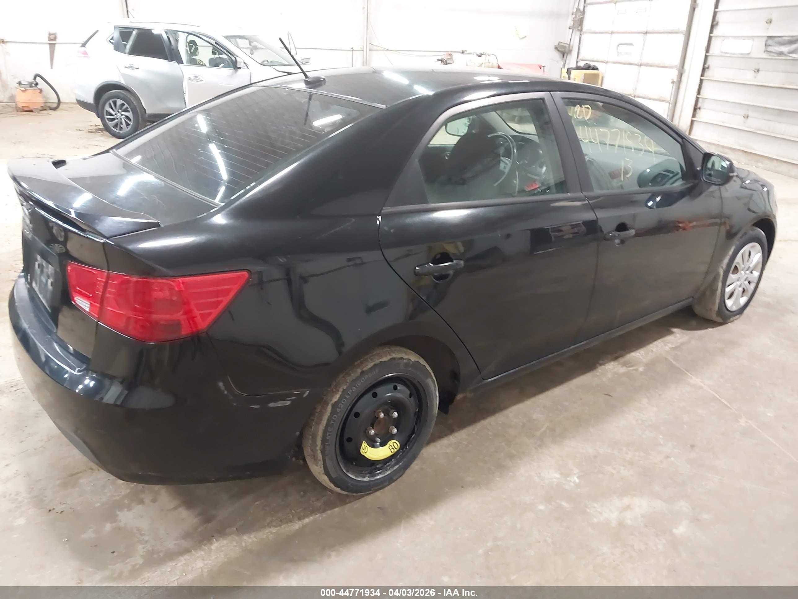 KIA FORTE image 4